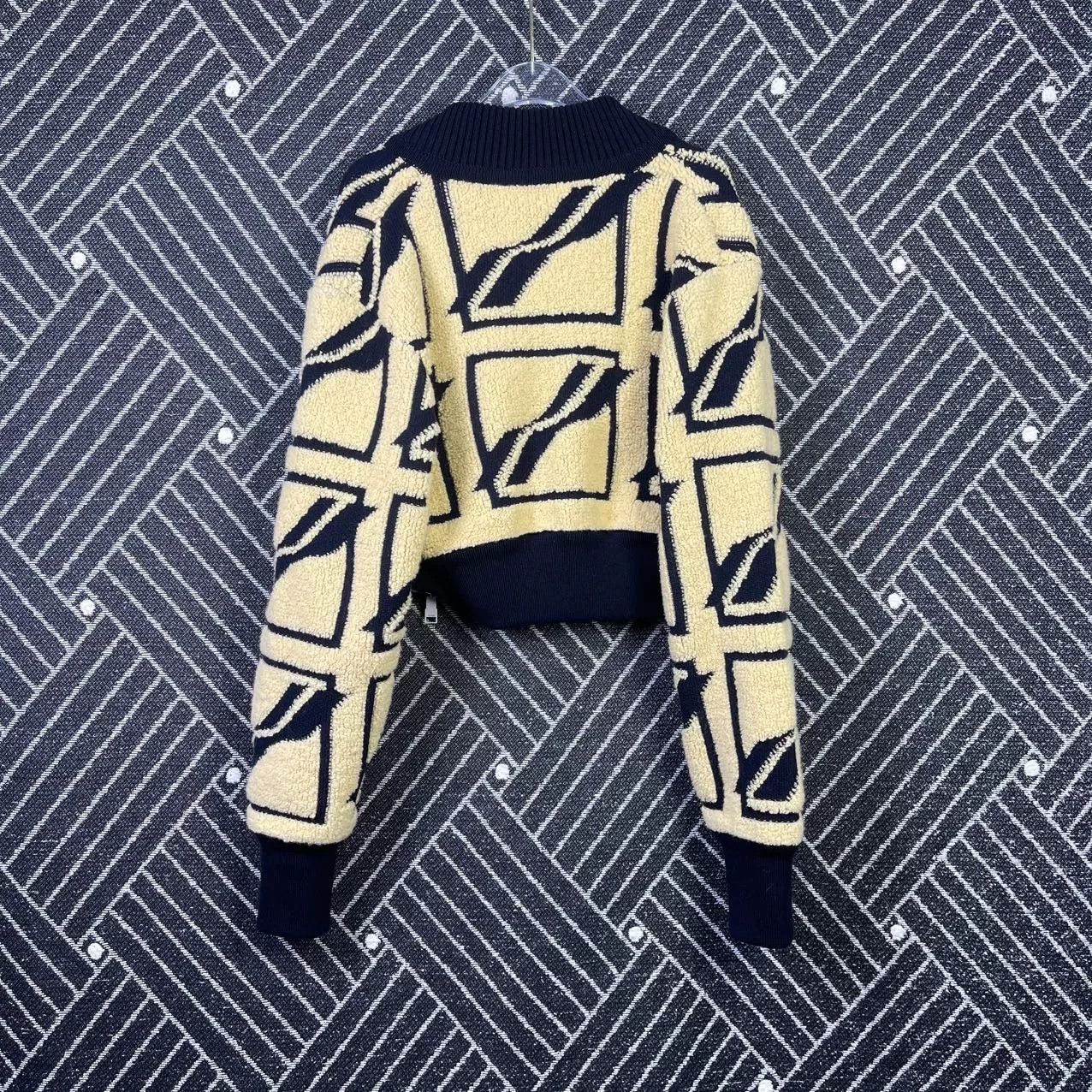 WE11DONE WE11DONE FW21 Suede Logo Jacket Size M / US 6-8 / IT 42-44 - 6 Thumbnail
