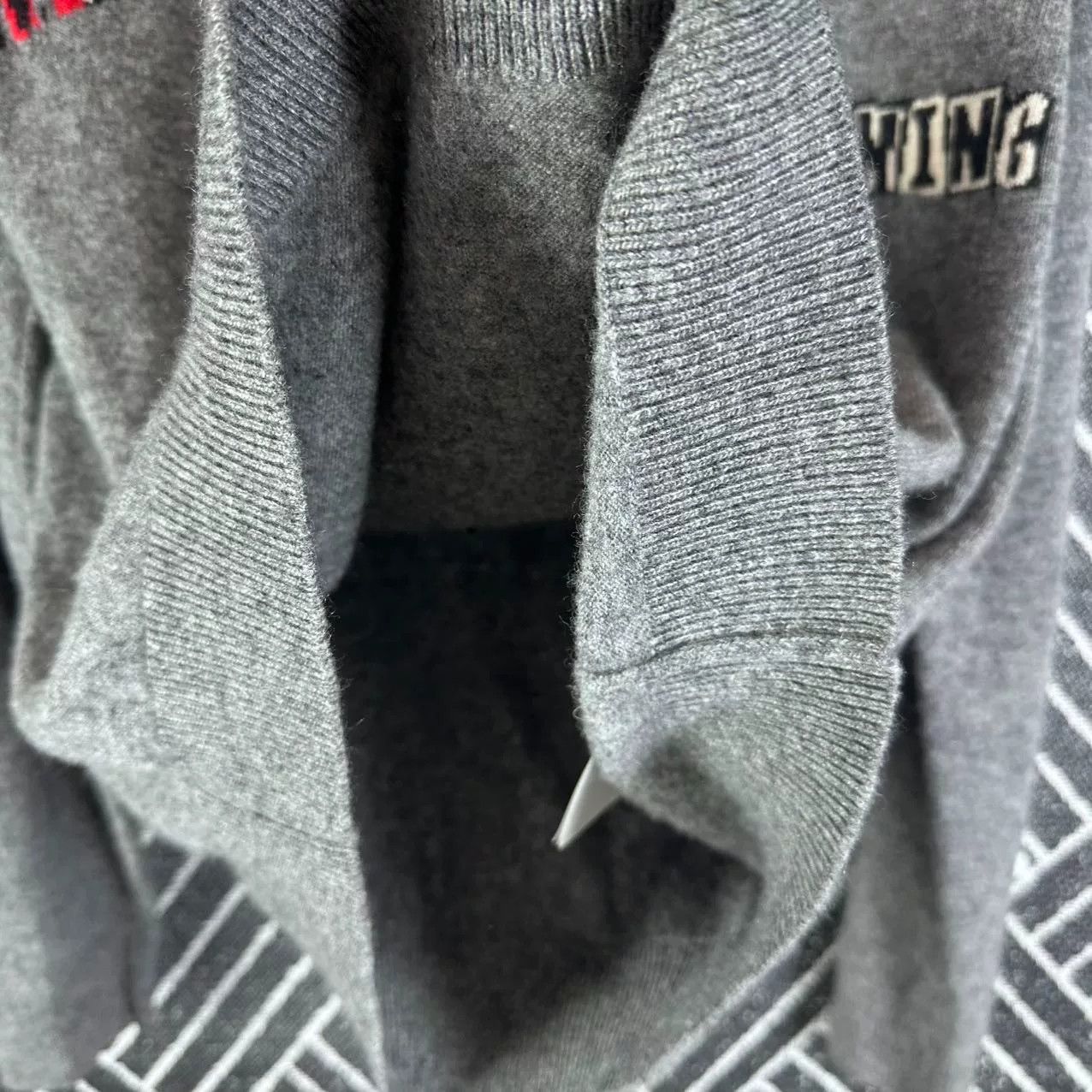 Valentino Valentino Wool Cashmere Blend Sweater Size XS / US 0-2 / IT 36-38 - 7 Thumbnail