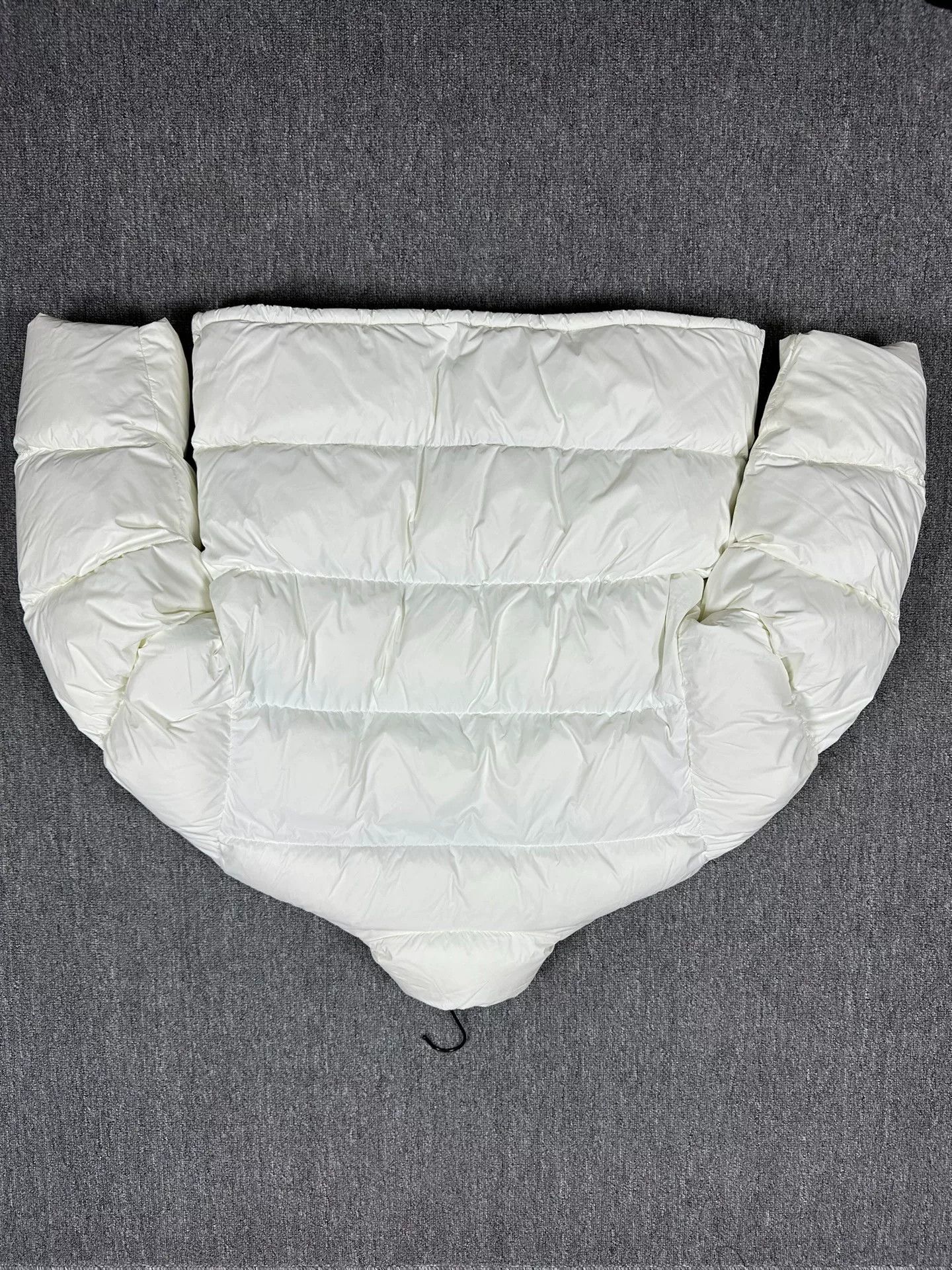 Balenciaga Balenciaga 2024SS 3B Logo White Oversized Puffer Size XXS / US 00 / IT 34 - 7 Thumbnail