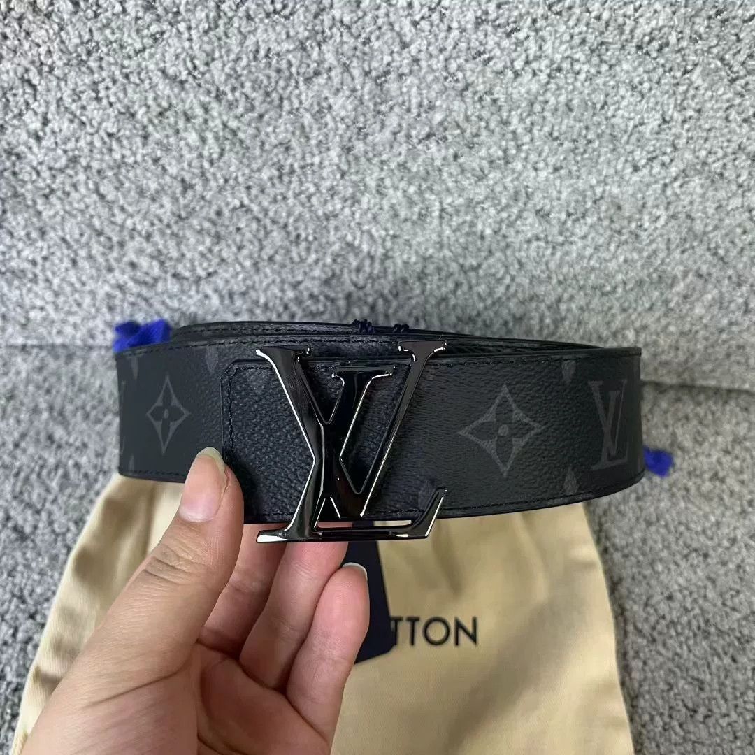 Louis Vuitton Louis Vuitton 4cm Double-Sided Canvas Belt Size ONE SIZE - 2 Thumbnail