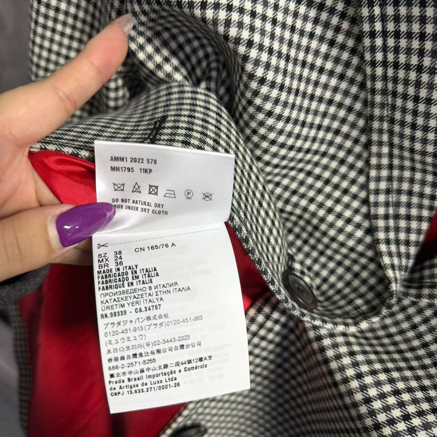Miu Miu Miu Miu Gray Plaid Lapel Blazer Size S / US 4 / IT 40 - 4 Thumbnail