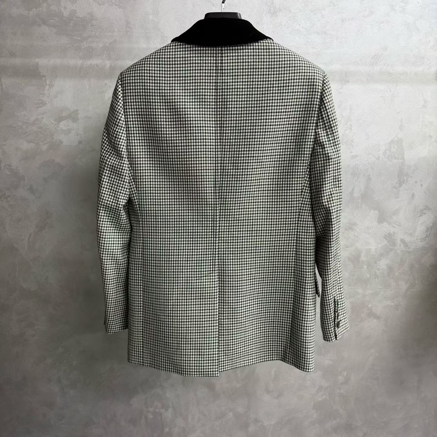 Miu Miu Miu Miu Gray Plaid Lapel Blazer Size S / US 4 / IT 40 - 2 Thumbnail