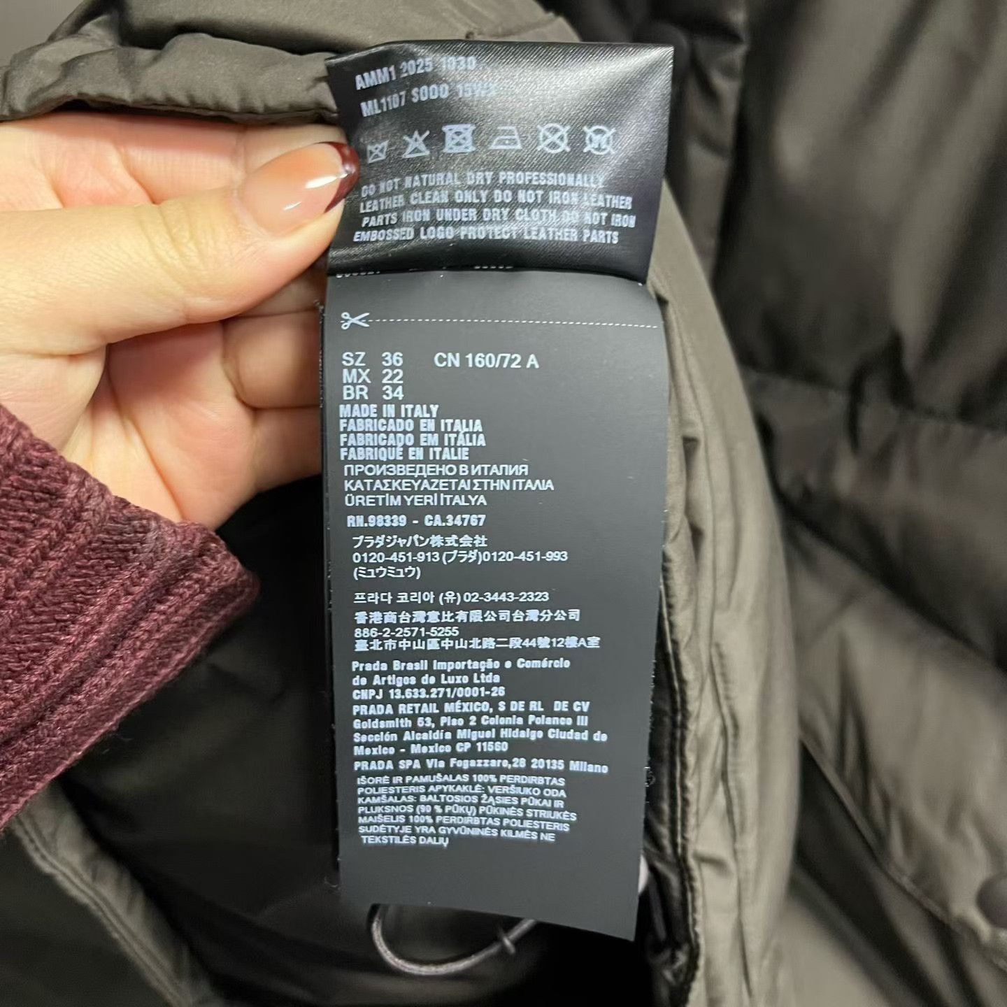 Miu Miu Miu Miu Lapel Single-Breasted Short Down Jacket Size XS / US 0-2 / IT 36-38 - 5 Thumbnail