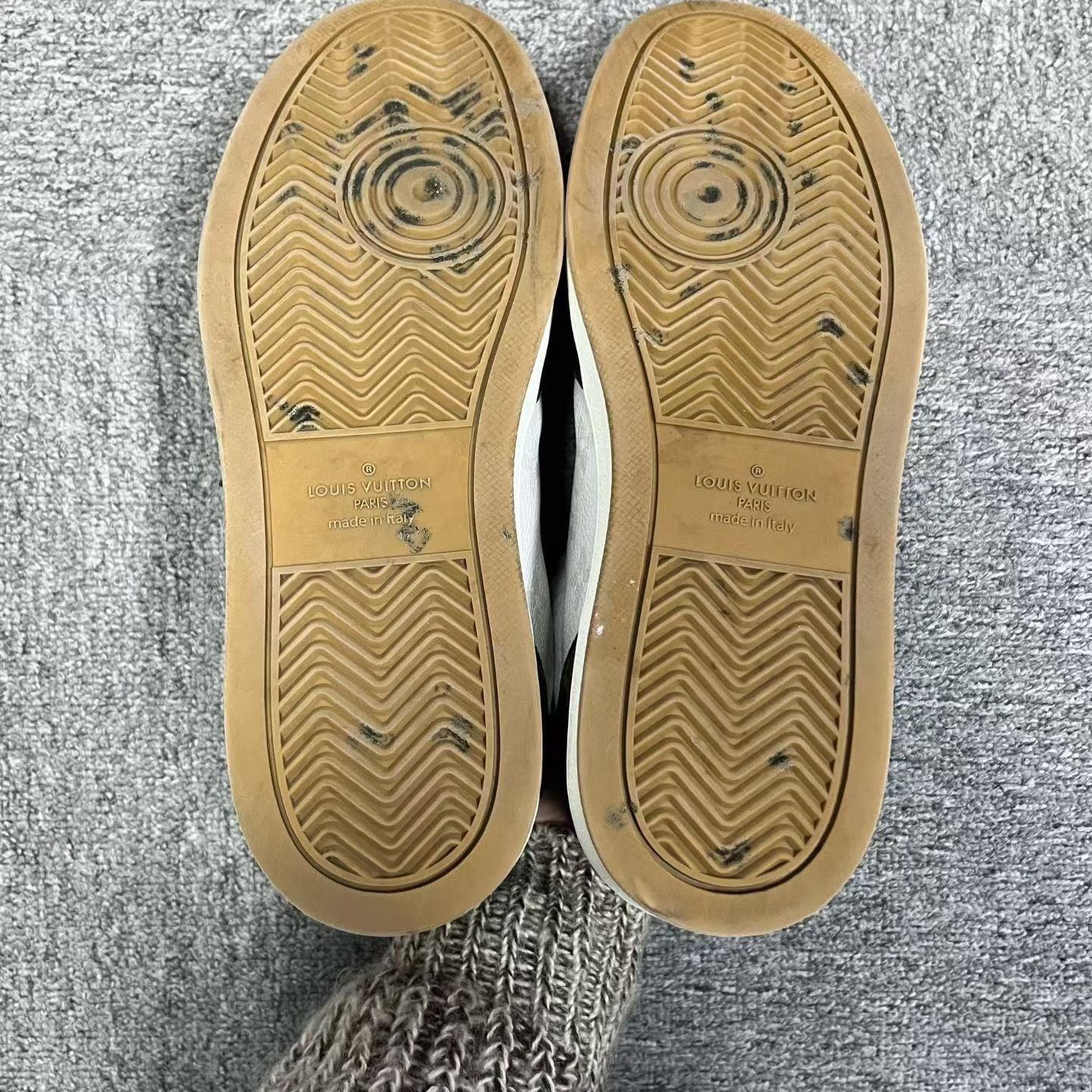 Louis Vuitton Louis Vuitton Canvas Lace-Up Low-Top Sneakers Size US 6.5 / EU 39-40 - 5 Thumbnail