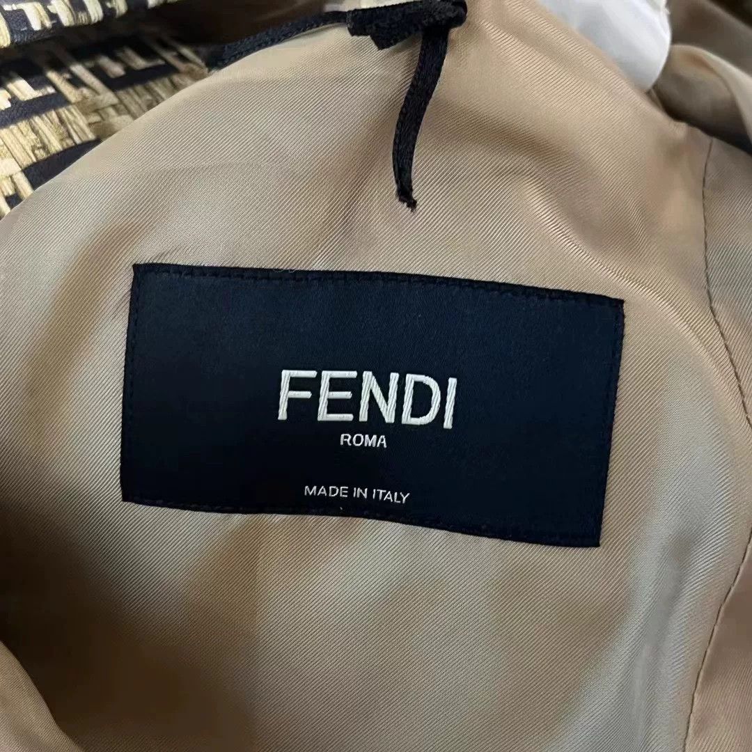 Fendi Fendi Gold Thread Logo Pattern Suit Jacket Size US S / EU 44-46 / 1 - 3 Thumbnail
