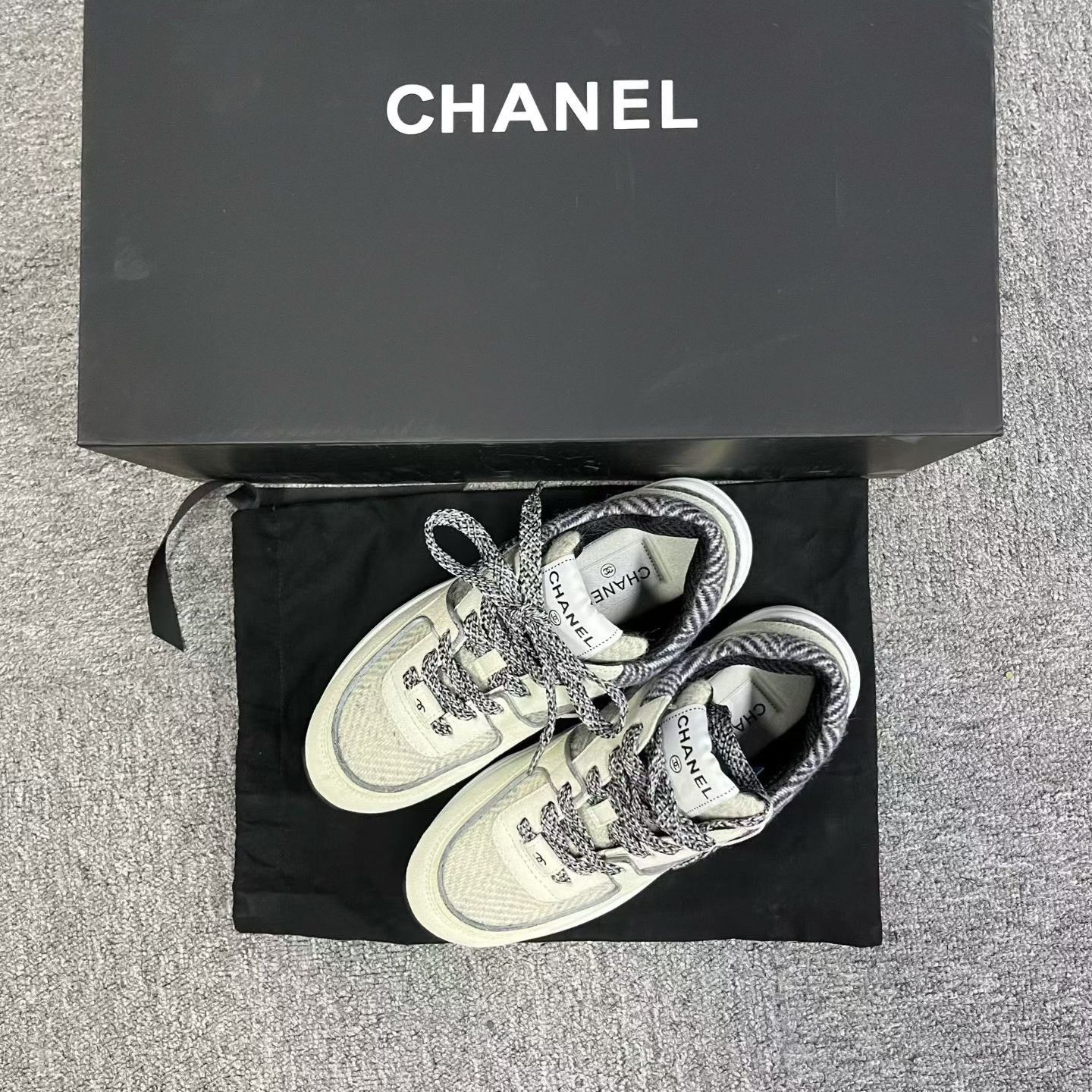 Chanel Chanel White Gray Logo Lightweight Low-Top Sneakers Size US 5.5 / IT 35.5 - 2 Thumbnail