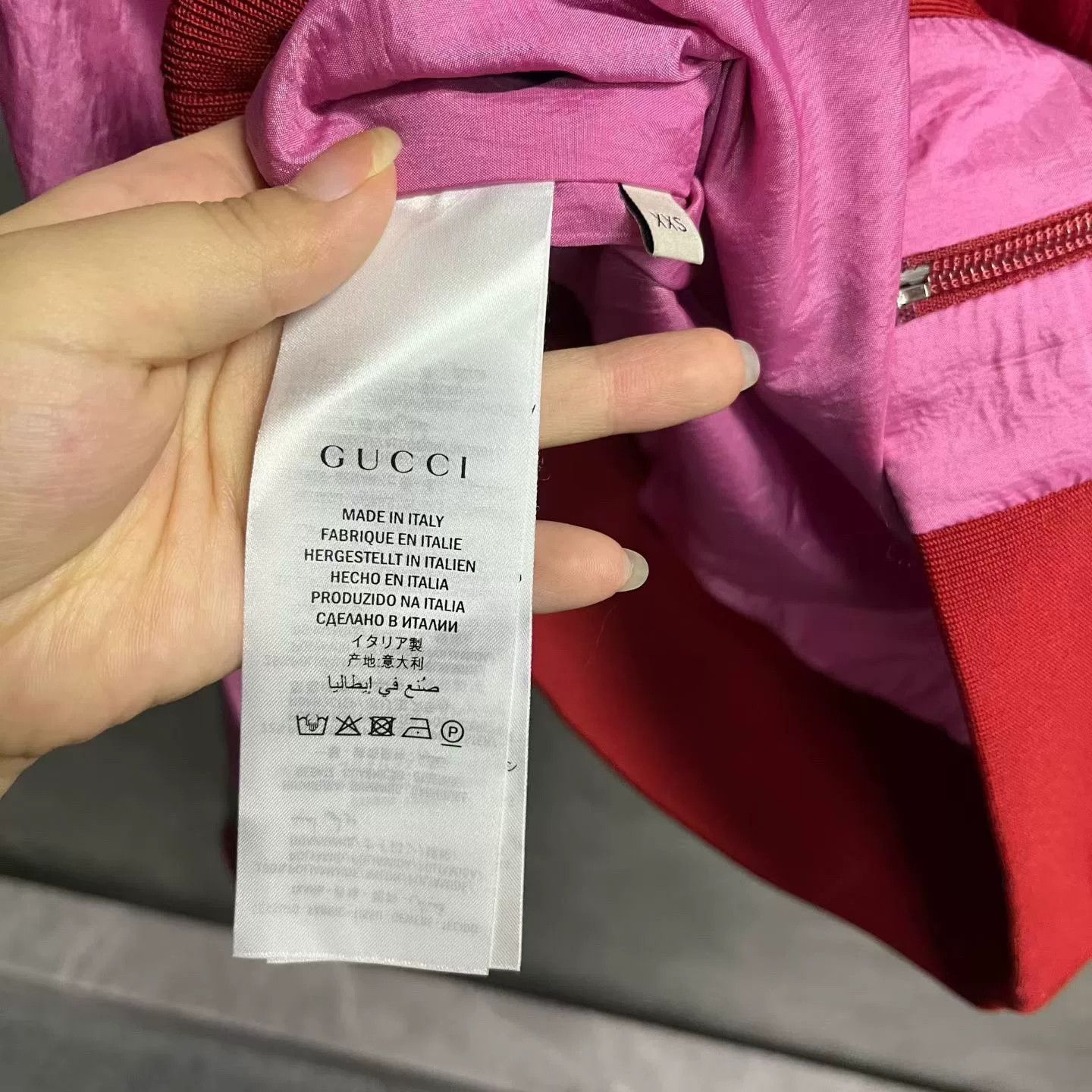 Gucci Gucci Red Logo Nylon Zip Long-Sleeve Jacket Size XXS / US 00 / IT 34 - 4 Thumbnail