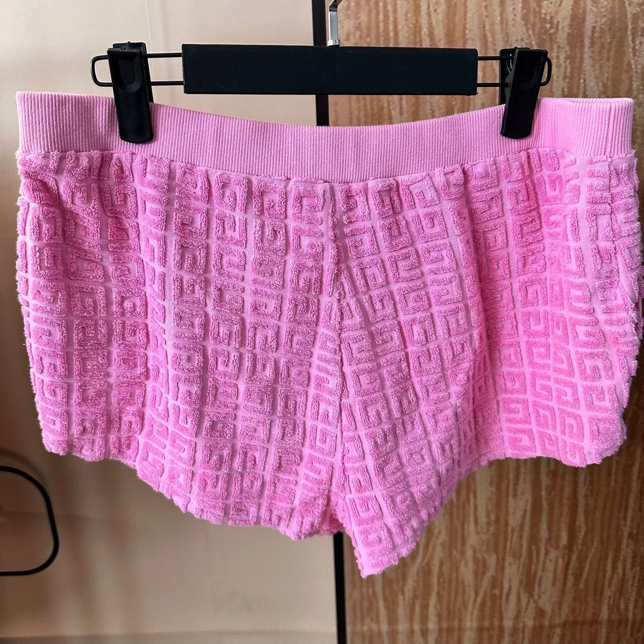Givenchy Givenchy Pink Shorts 34 Men Size US 34 / EU 50 - 2 Thumbnail