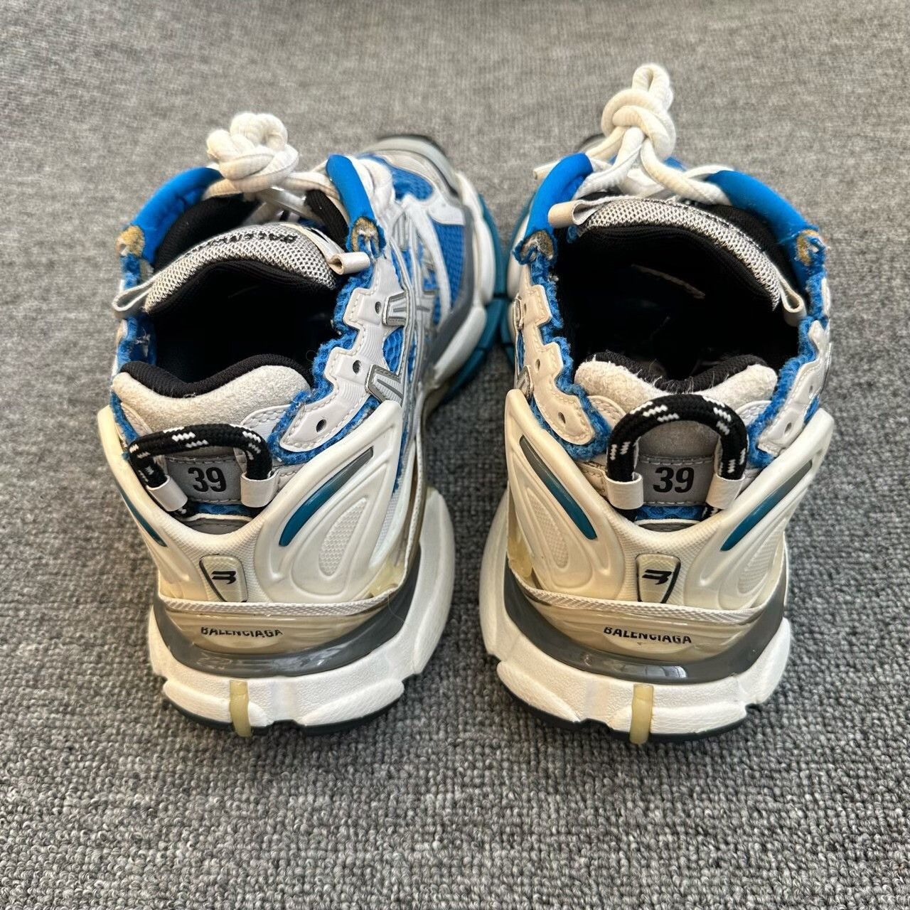 Balenciaga Balenciaga Running Blue Lowtop Sneakers 6.5 Men Size US 6.5 / EU 39-40 - 4 Thumbnail