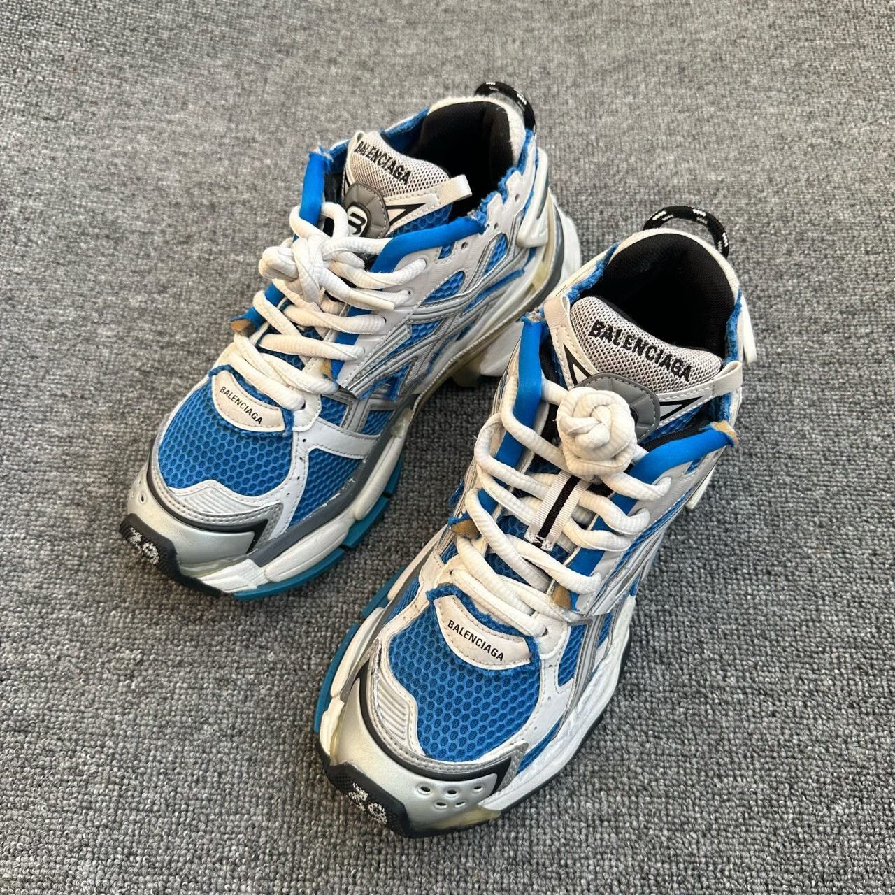 Balenciaga Balenciaga Running Blue Lowtop Sneakers 6.5 Men Size US 6.5 / EU 39-40 - 2 Thumbnail