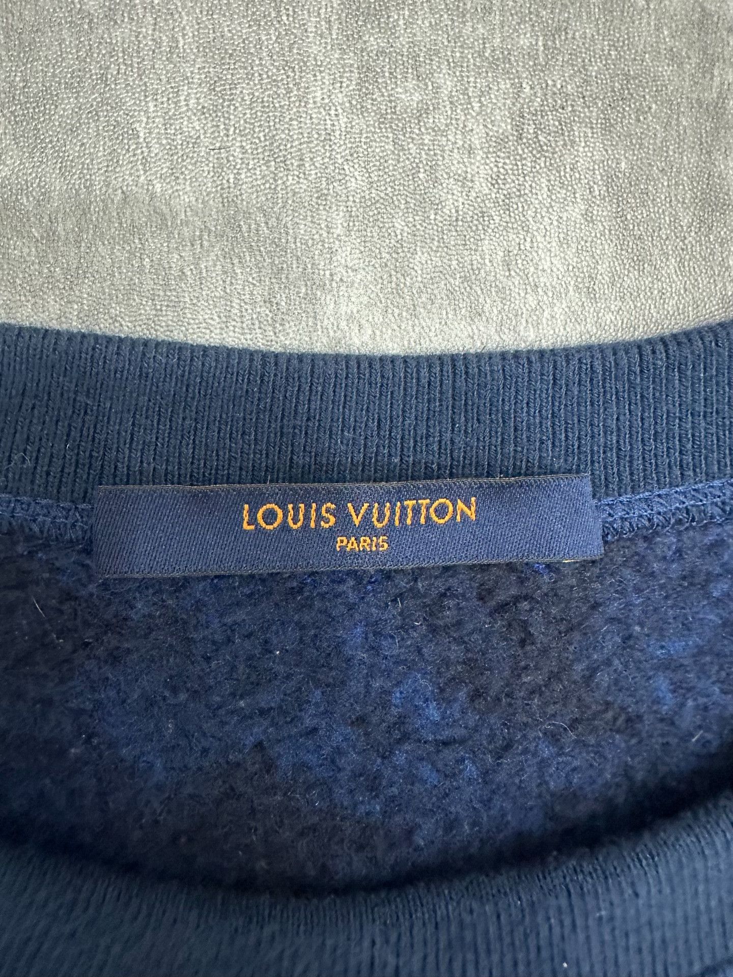 Louis Vuitton Louis Vuitton Retro Blue Sweater xl Men Size US XL / EU 56 / 4 - 4 Thumbnail