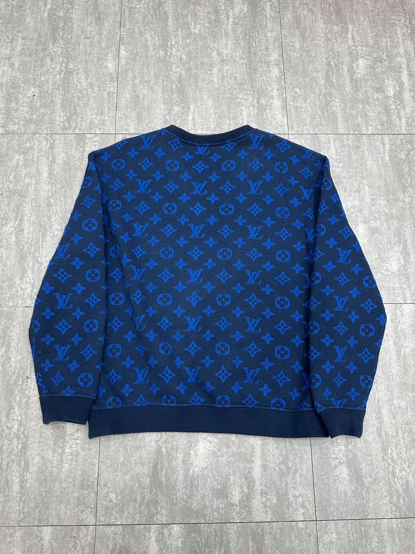 Louis Vuitton Louis Vuitton Retro Blue Sweater xl Men Size US XL / EU 56 / 4 - 2 Thumbnail