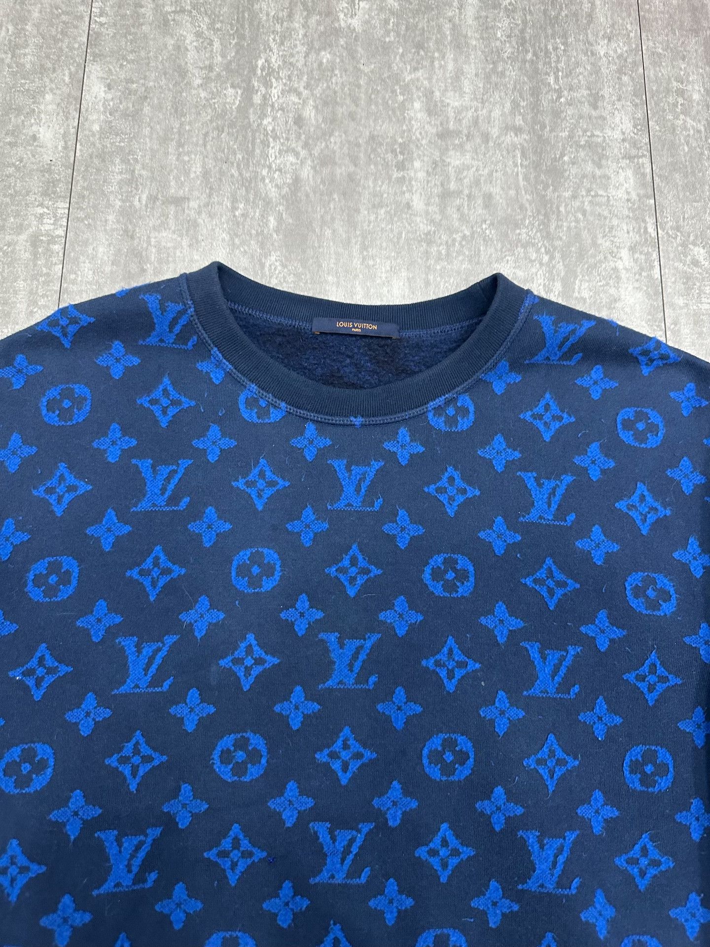 Louis Vuitton Louis Vuitton Retro Blue Sweater xl Men Size US XL / EU 56 / 4 - 3 Thumbnail
