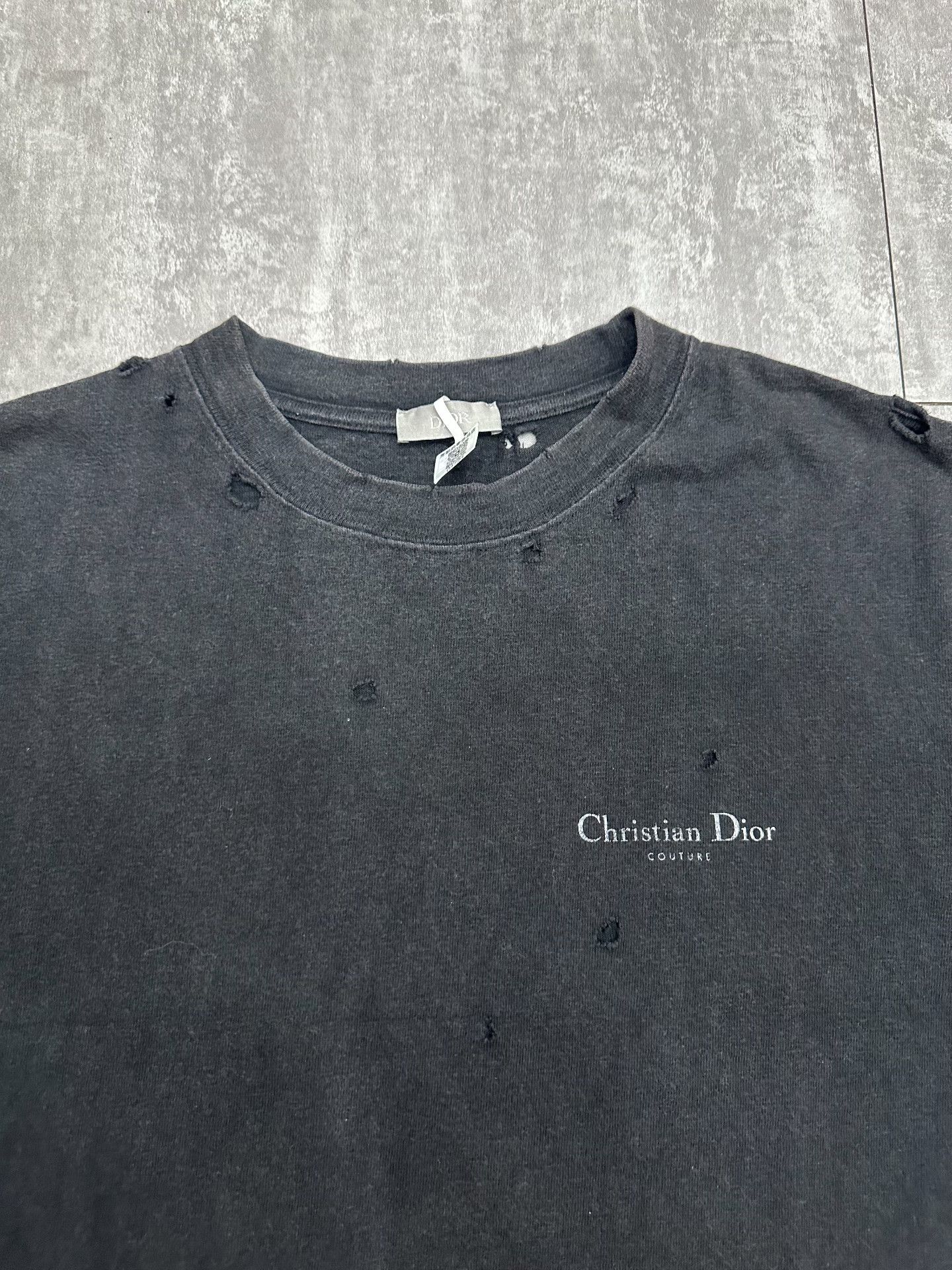Dior Dior Distressed T-Shirt s Men Size US S / EU 44-46 / 1 - 3 Thumbnail
