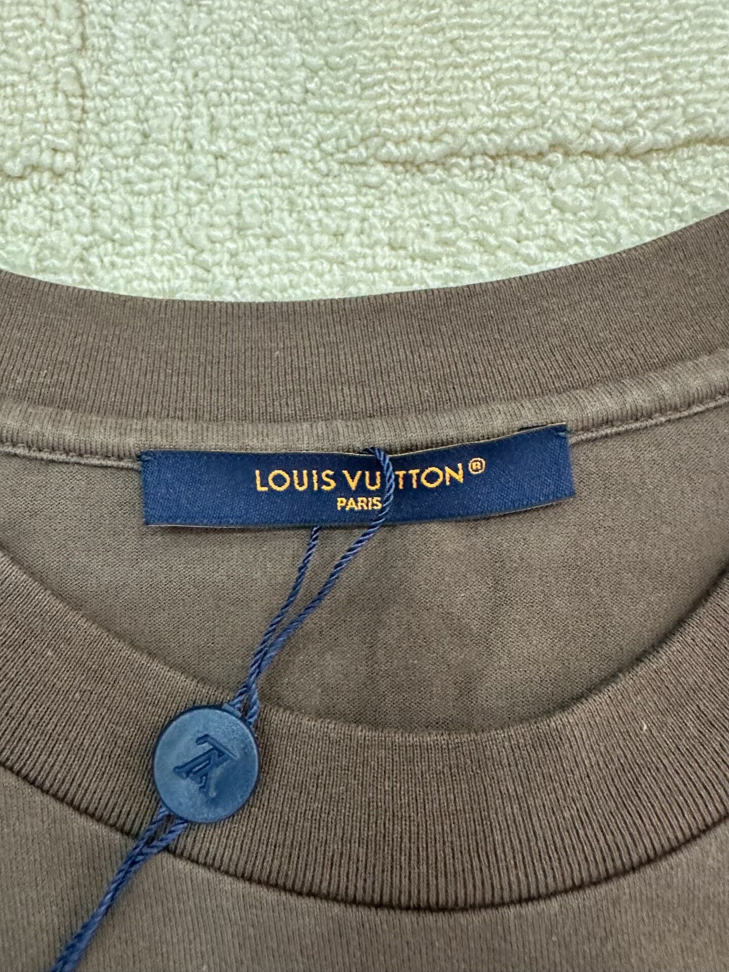 Louis Vuitton Louis Vuitton Collab Printed T-Shirt m Men Size US M / EU 48-50 / 2 - 4 Thumbnail