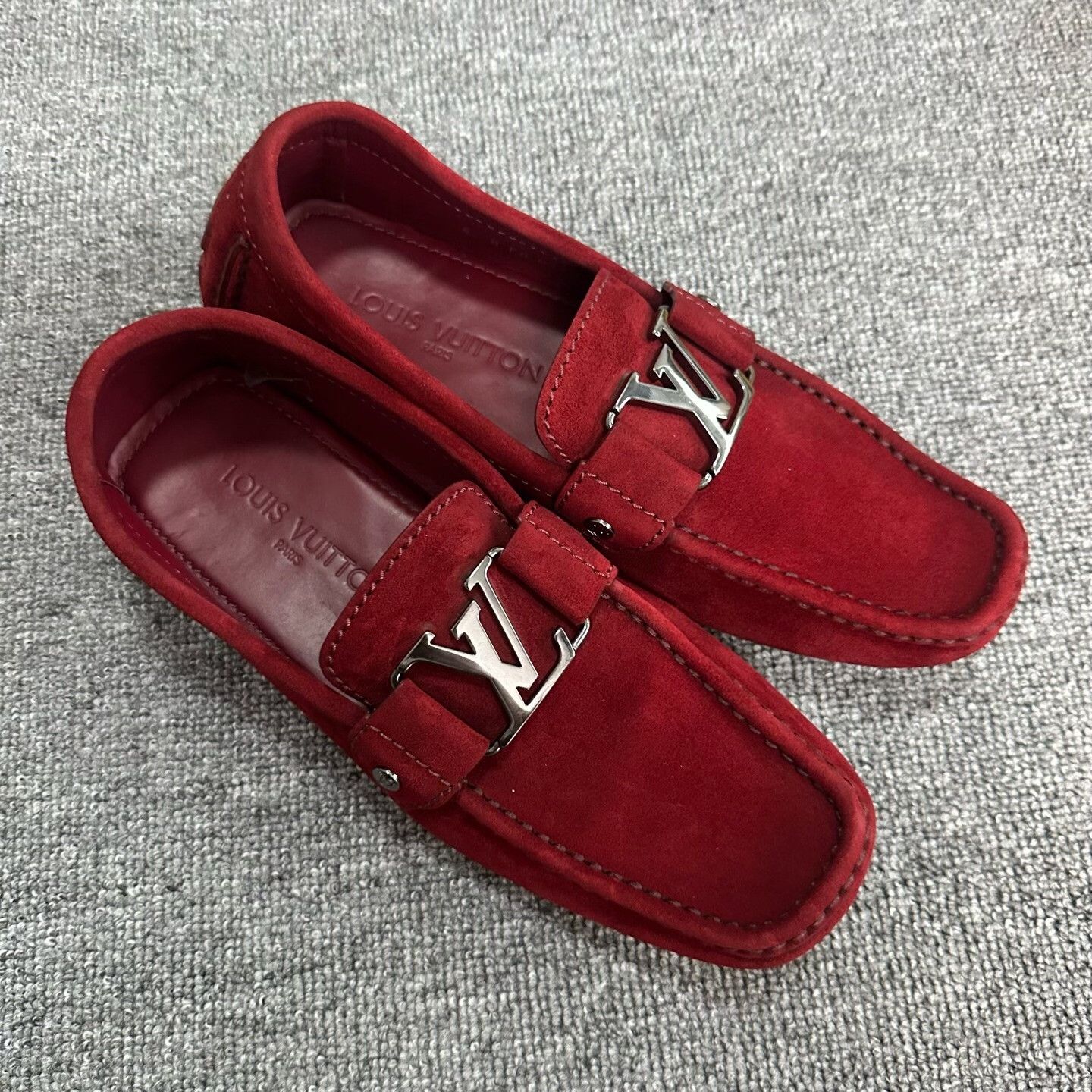 Louis Vuitton Louis Vuitton Retro Lowtop Sneakers 7.5 Men Size US 7.5 / EU 40-41 - 2 Thumbnail