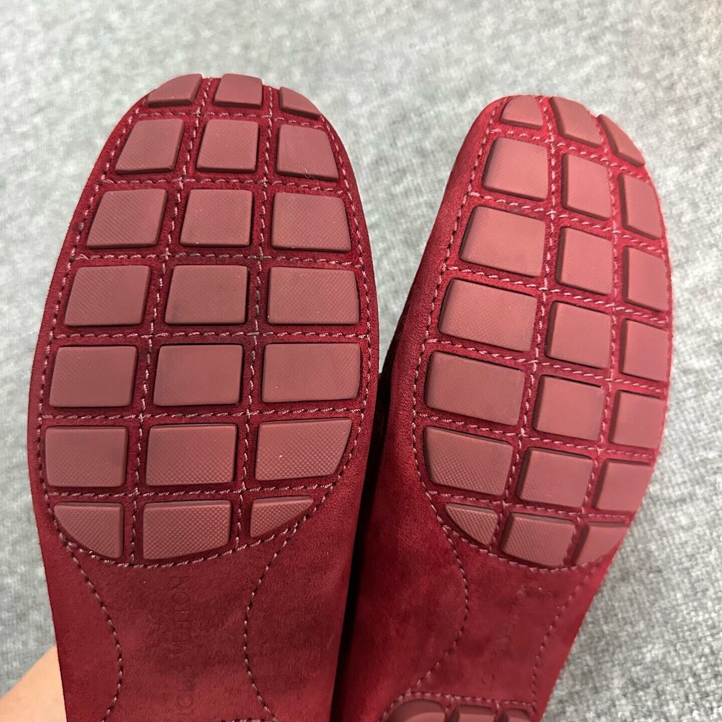 Louis Vuitton Louis Vuitton Retro Lowtop Sneakers 7.5 Men Size US 7.5 / EU 40-41 - 5 Thumbnail