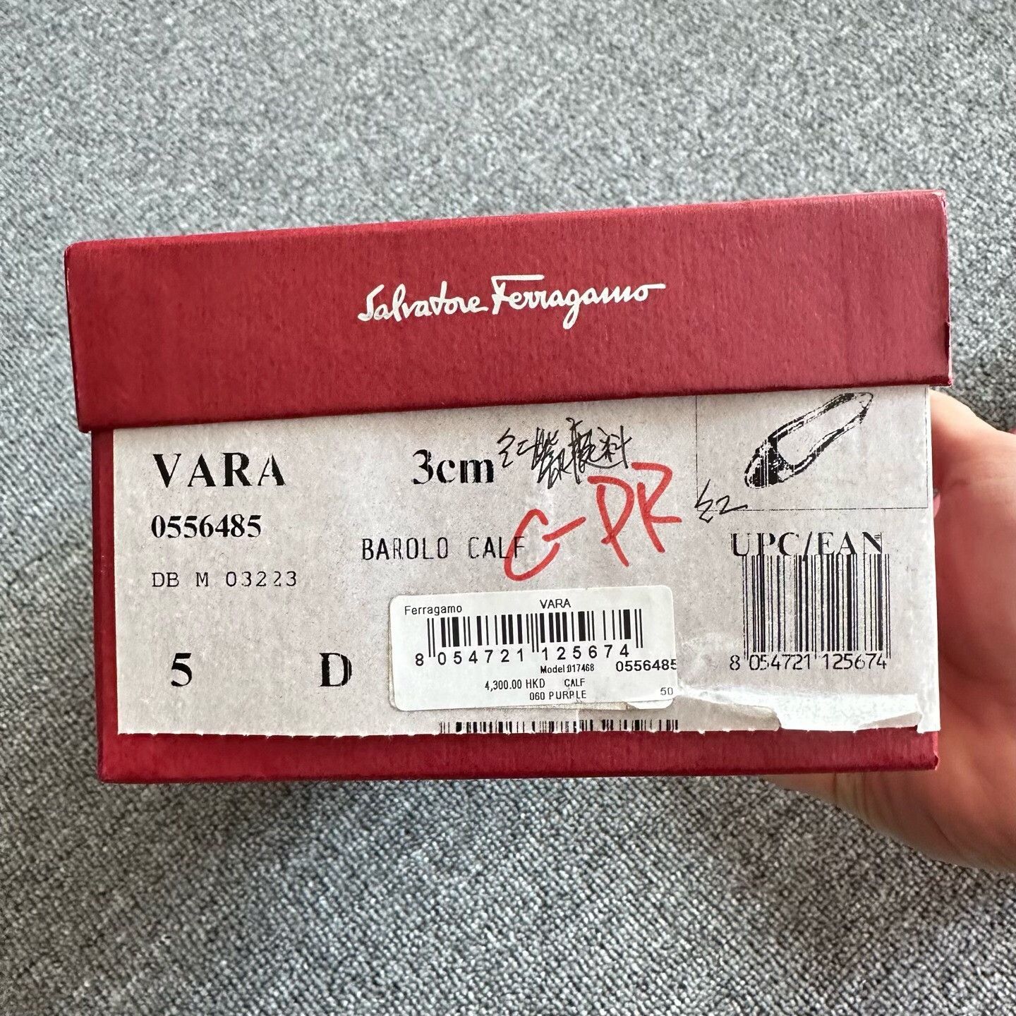 Salvatore Ferragamo Salvatore Ferragamo Suede Red Lowtop Sneakers us_6 Women Size US 6 / IT 36 - 6 Thumbnail