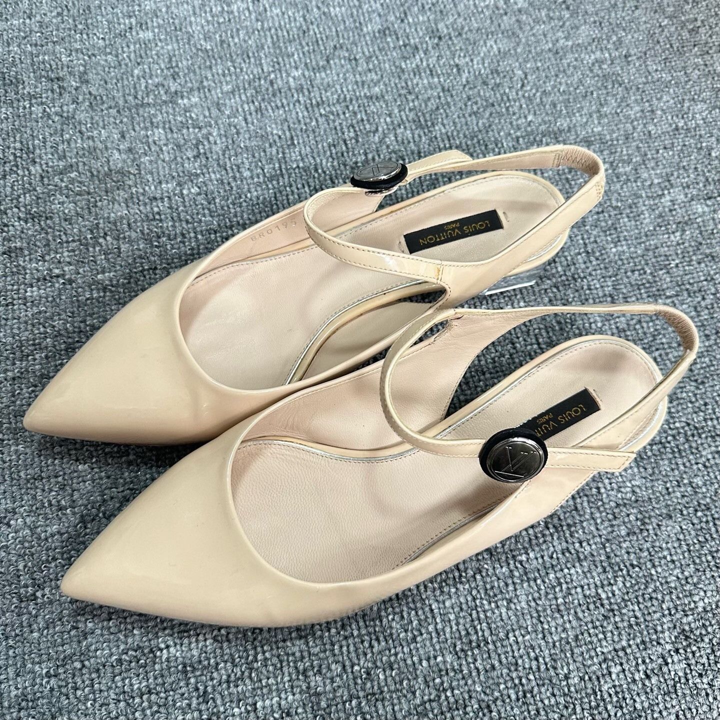 Louis Vuitton Louis Vuitton Clear Lowtop Sneakers 37 Women Size US 6.5 / IT 36.5 - 2 Thumbnail