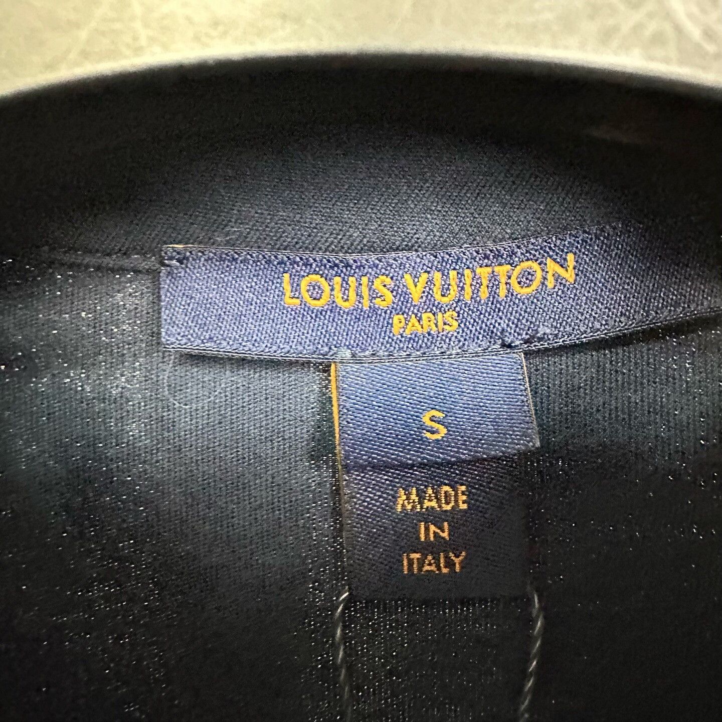 Louis Vuitton Louis Vuitton Retro T-Shirt S Women Size S / US 4 / IT 40 - 3 Thumbnail