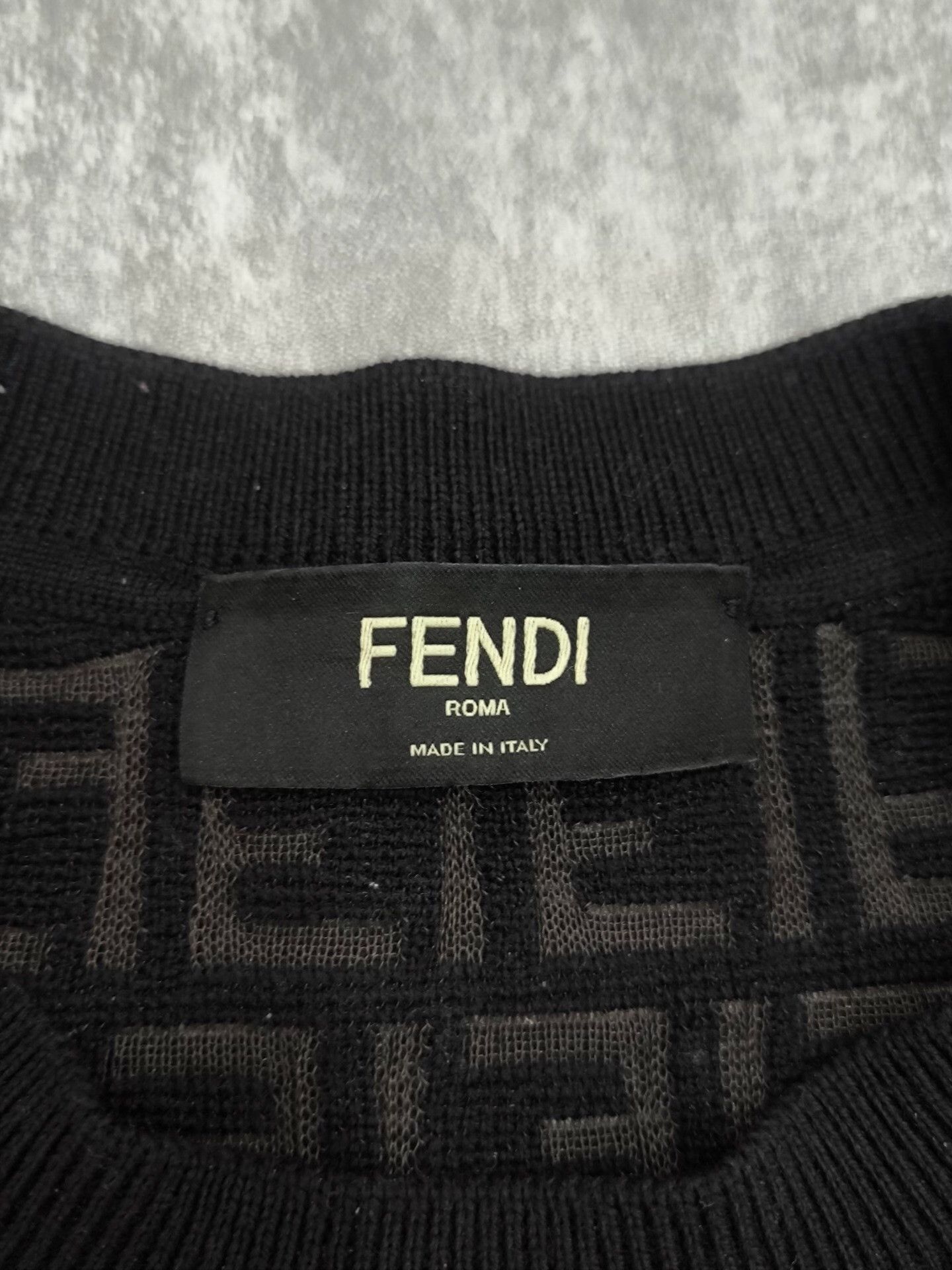 Fendi Fendi Retro Wool Black Hoodie xl Men Size US XL / EU 56 / 4 - 4 Thumbnail