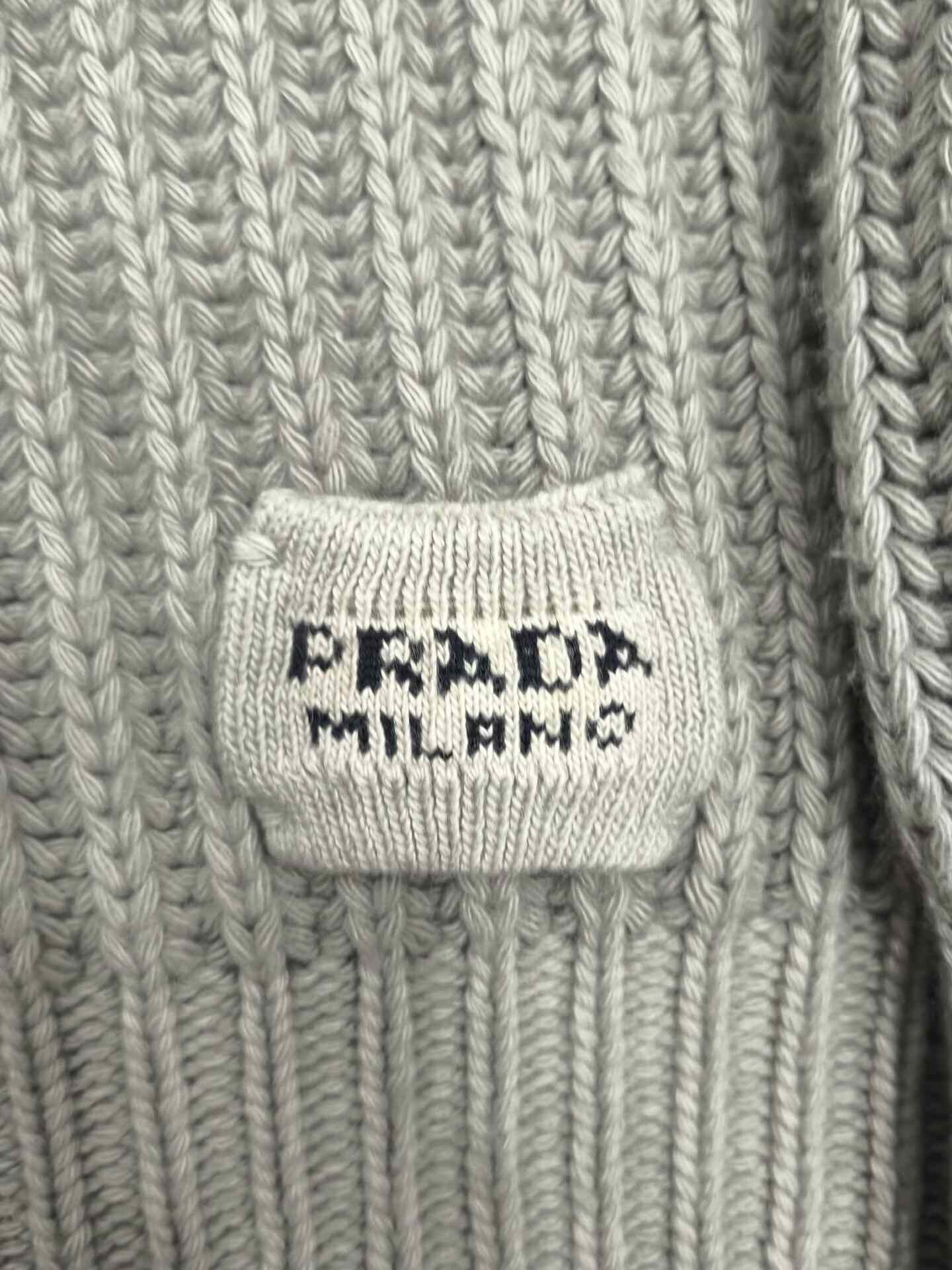 Prada Prada Sweater xl Men Size US XL / EU 56 / 4 - 4 Thumbnail