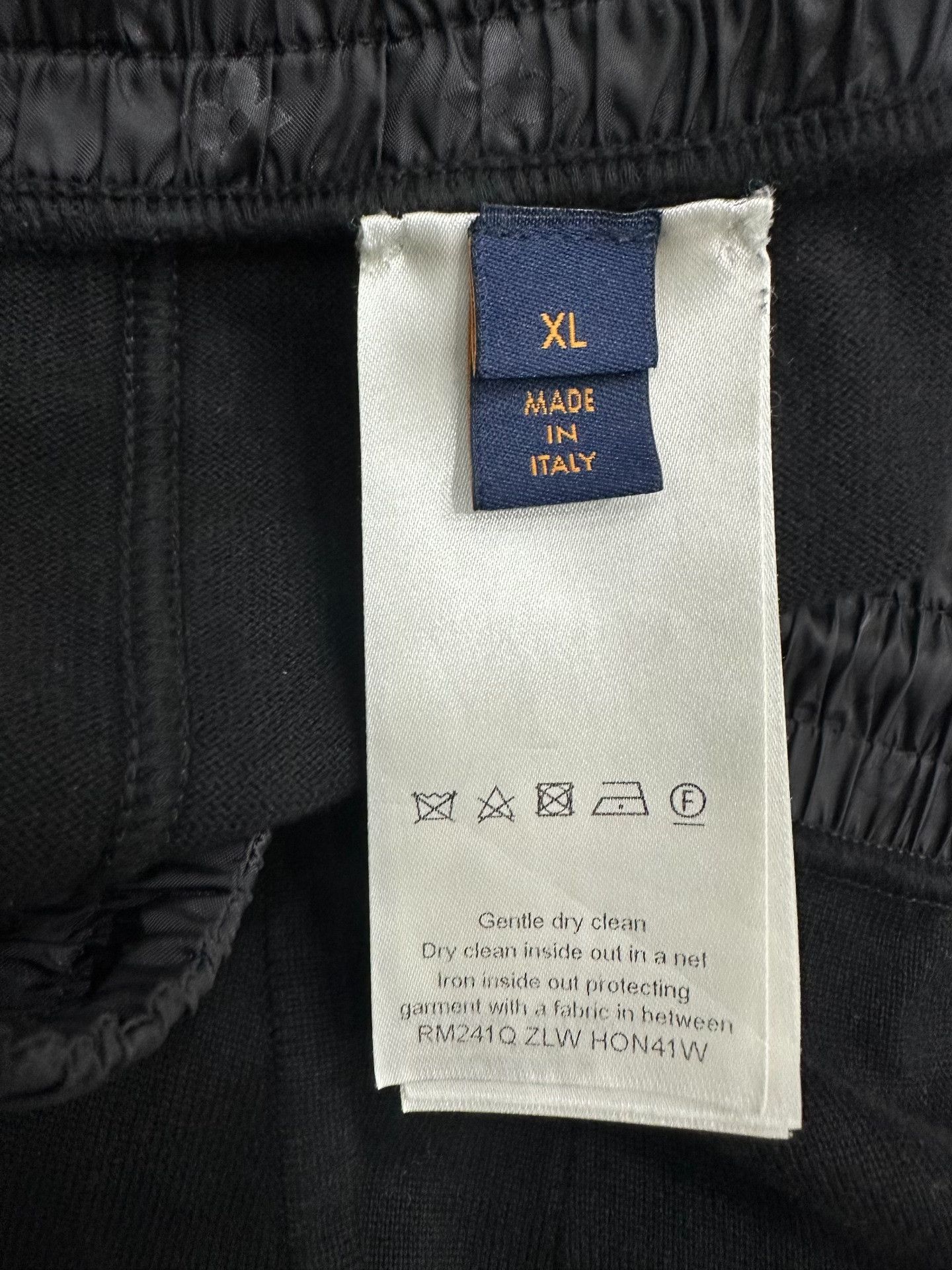 Louis Vuitton Louis Vuitton Casual Cotton Black Casual Pants 36 Men Size US 36 / EU 52 - 5 Thumbnail
