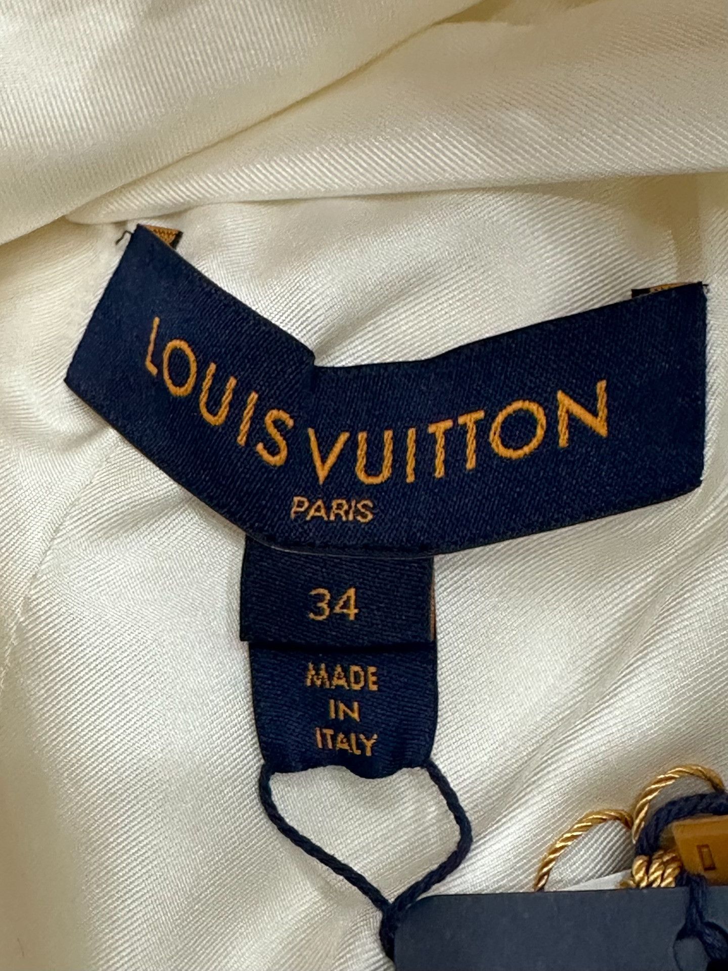 Louis Vuitton Louis Vuitton Formal Black Jacket XS Women Size XS / US 0-2 / IT 36-38 - 5 Thumbnail