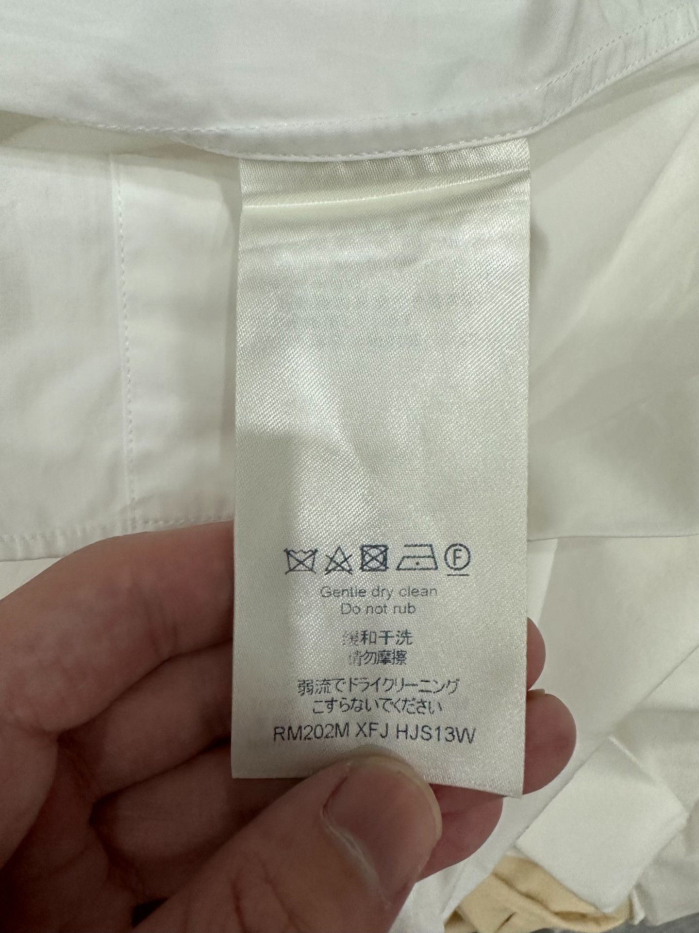Louis Vuitton Louis Vuitton Embroidered White Shirt m Men Size US M / EU 48-50 / 2 - 6 Thumbnail