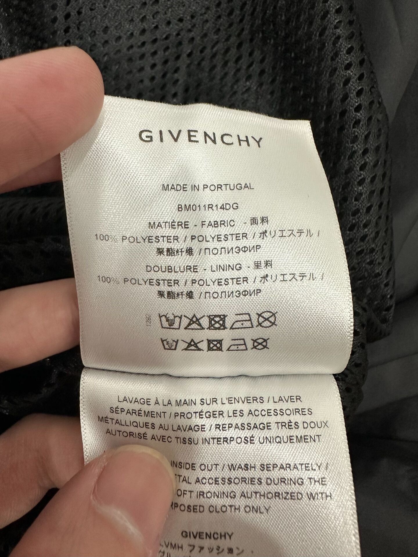Givenchy Givenchy Black Light Jacket l Men Size US L / EU 52-54 / 3 - 5 Thumbnail