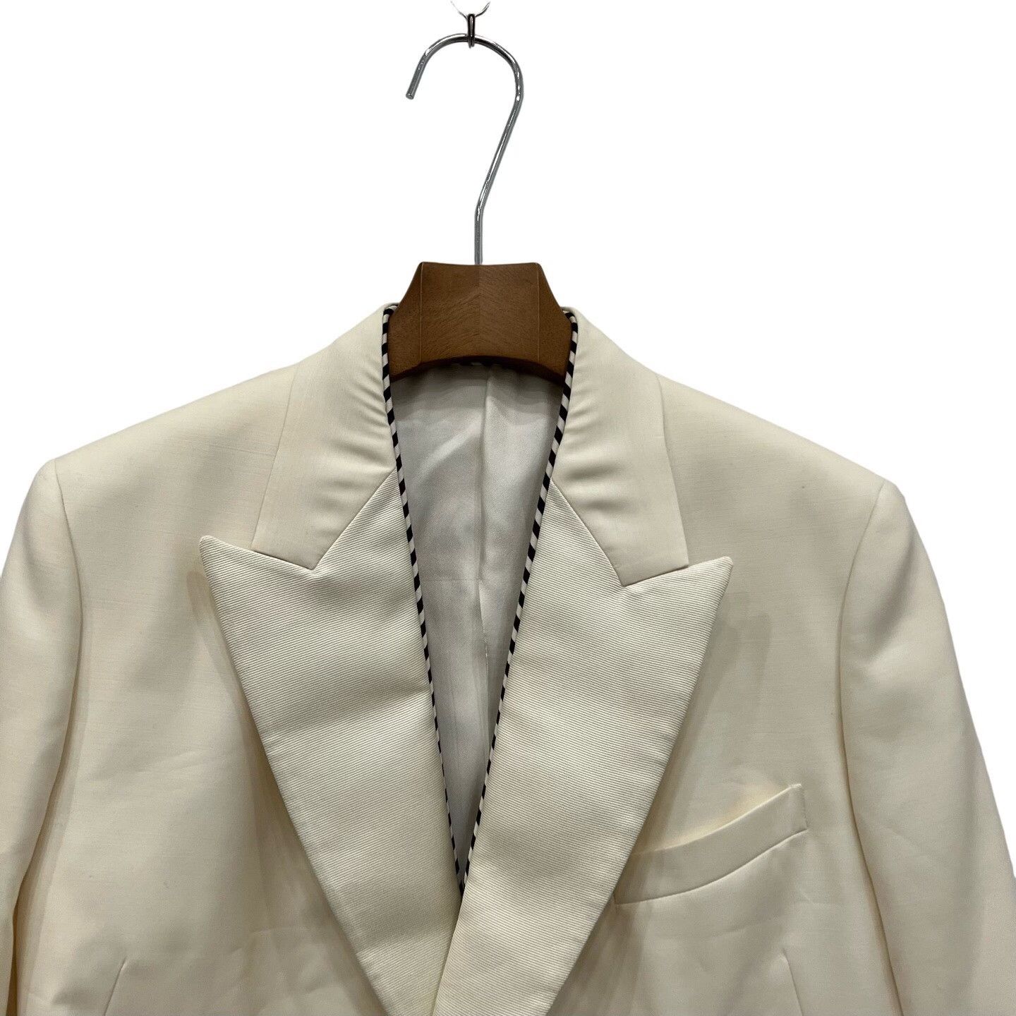 Louis Vuitton Louis Vuitton Formal White Jacket XS Women Size XS / US 0-2 / IT 36-38 - 3 Thumbnail
