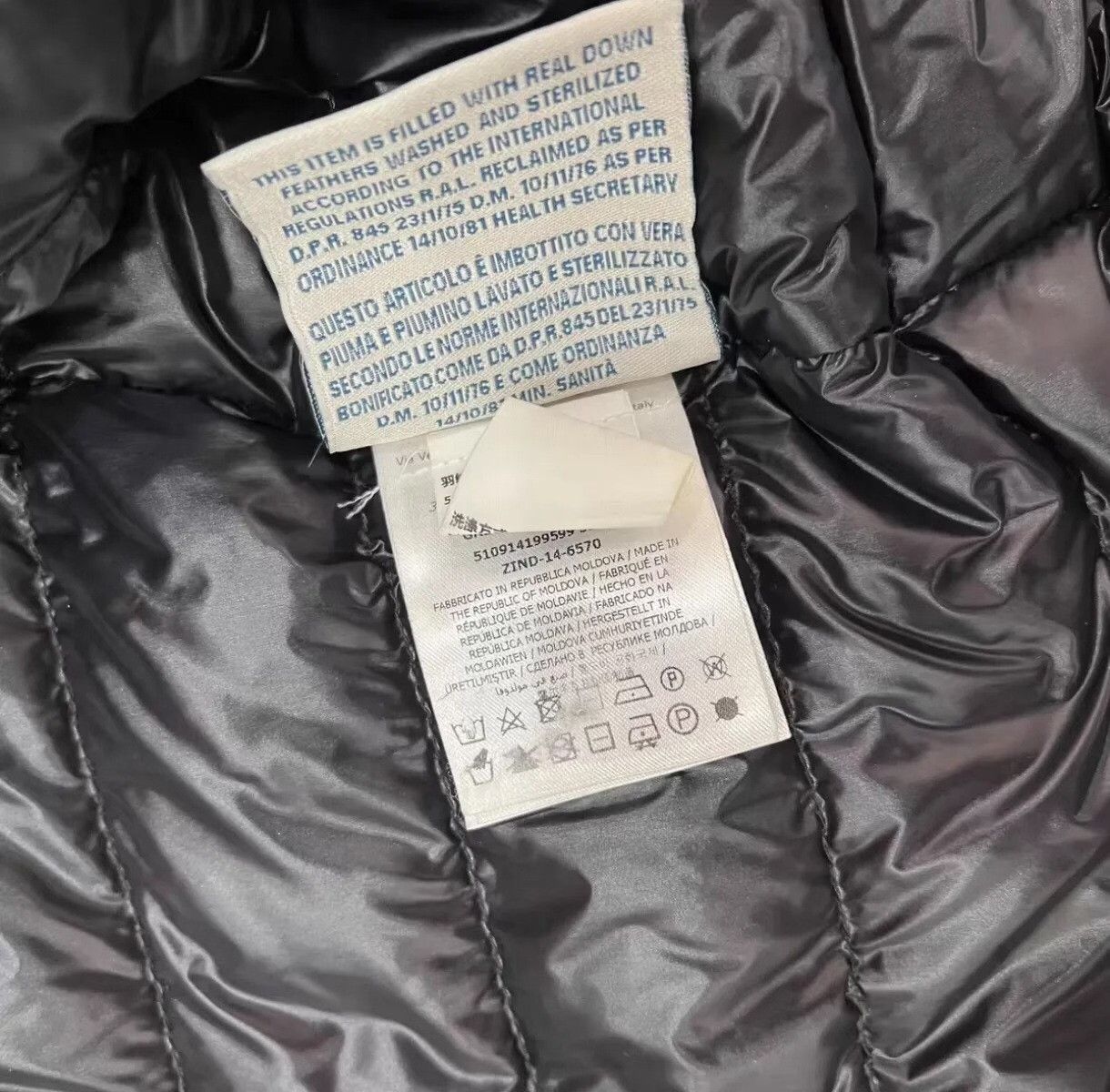 Moncler Moncler Down Cropped Black Heavy Coat xs Men Size US XS / EU 42 / 0 - 3 Thumbnail