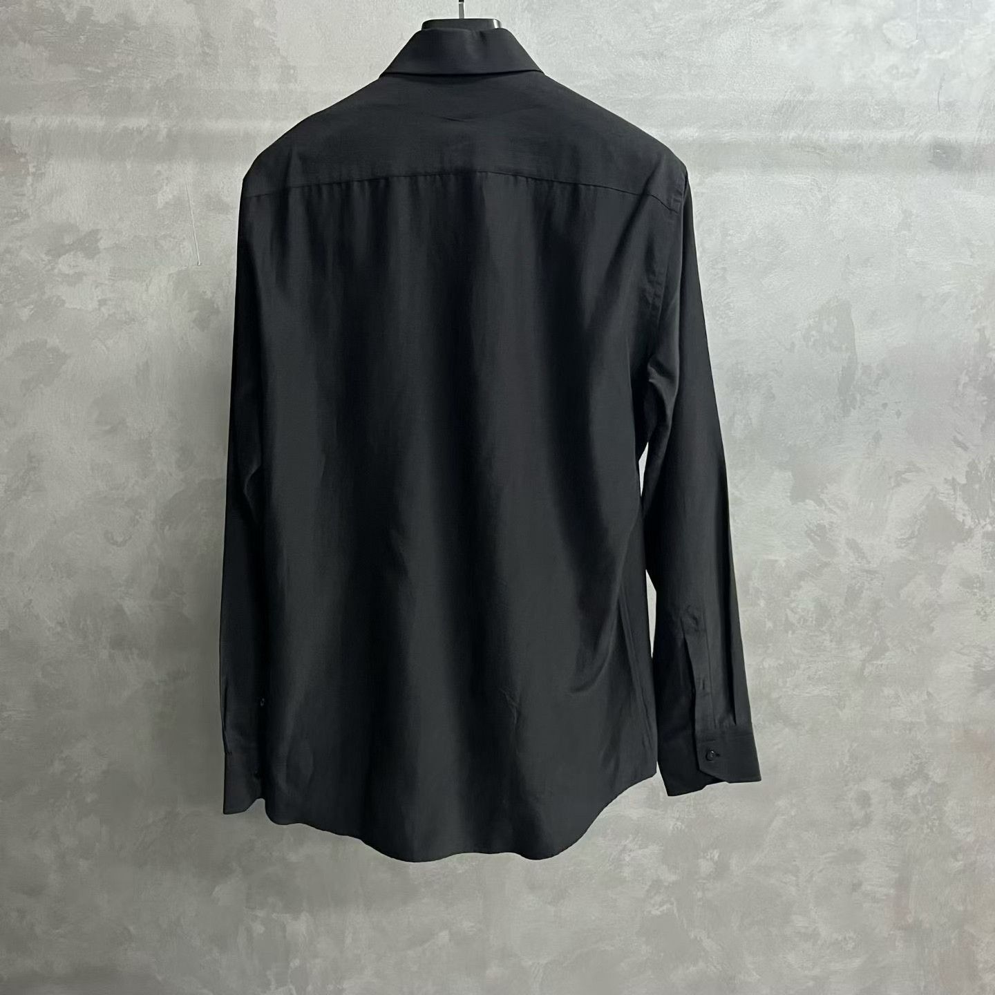 Fendi Fendi Black Letter Embroidery Long-Sleeve Shirt Size US M / EU 48-50 / 2 - 2 Thumbnail