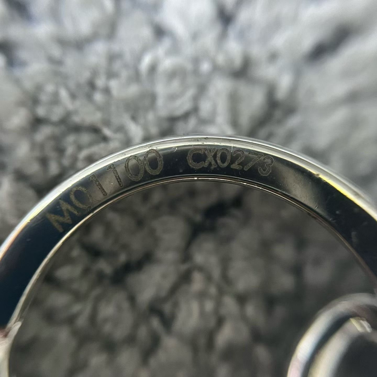 Louis Vuitton Louis Vuitton Blue Leather Metal Keychain Size ONE SIZE - 4 Thumbnail