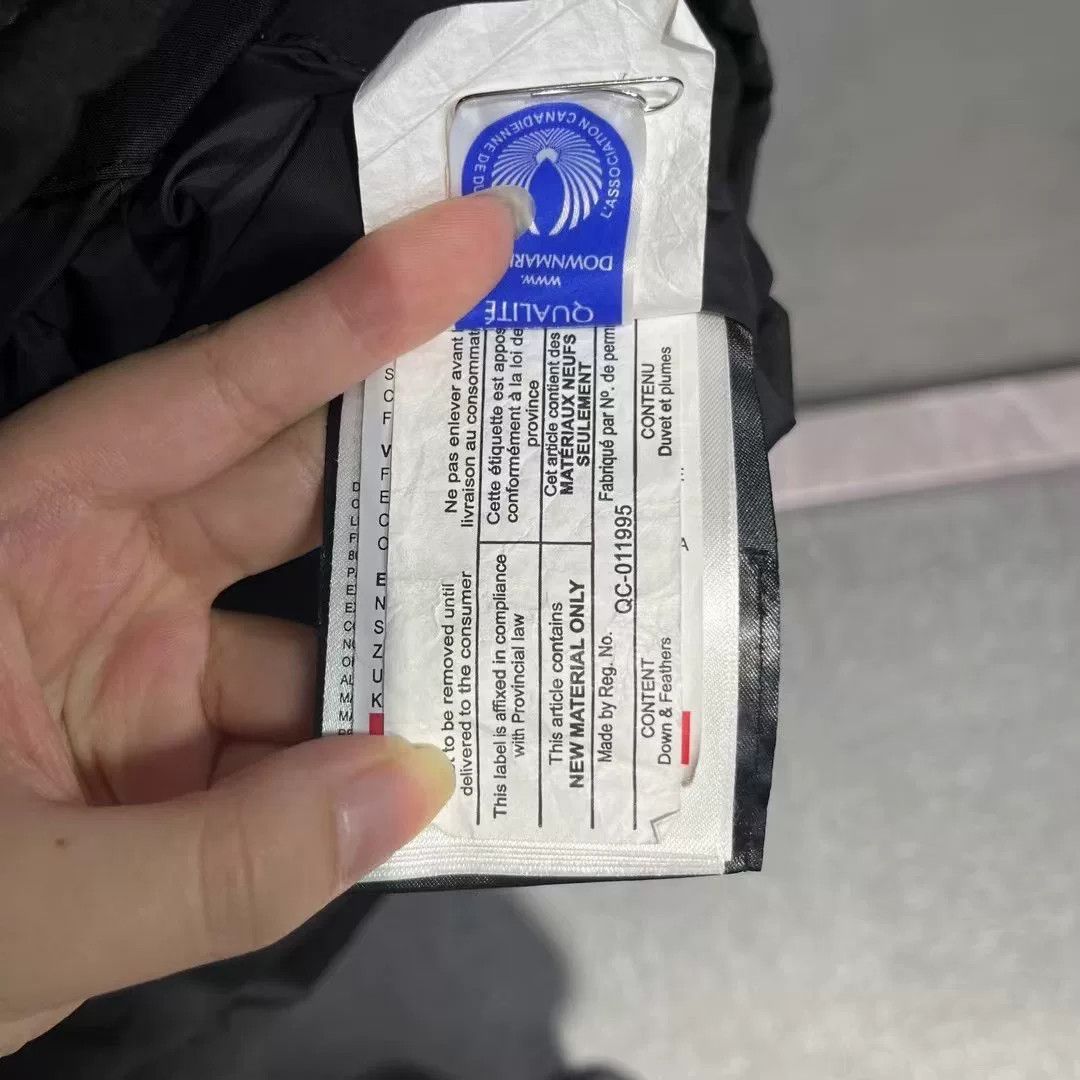 Canada Goose Canada Goose Black Ski Parka w/ Removable Fur Size US S / EU 44-46 / 1 - 5 Thumbnail