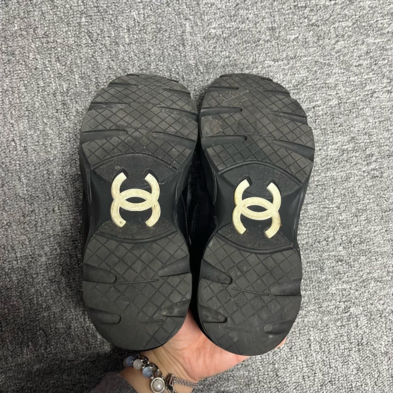 Chanel Chanel Black White CC Logo Sneakers Size US 5.5 / IT 35.5 - 5 Thumbnail