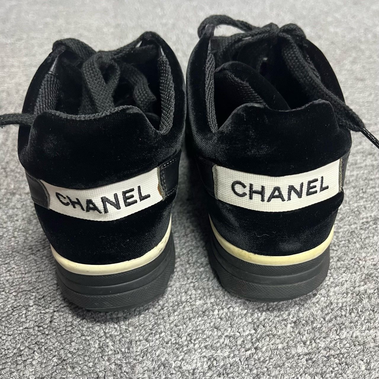 Chanel Chanel Black White CC Logo Sneakers Size US 5.5 / IT 35.5 - 3 Thumbnail