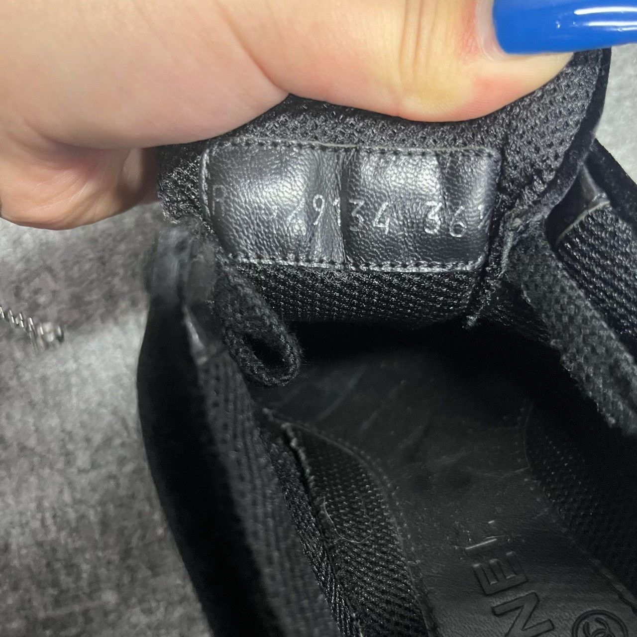 Chanel Chanel Black White CC Logo Sneakers Size US 5.5 / IT 35.5 - 4 Thumbnail