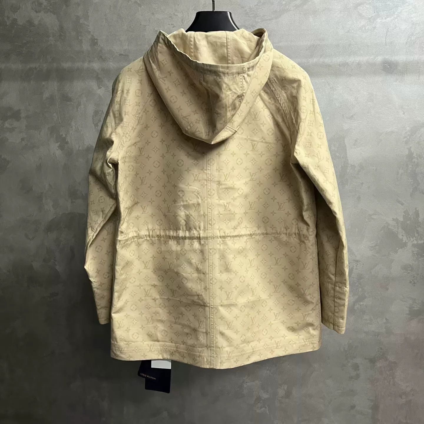 Louis Vuitton Louis Vuitton 2025 Beige Cotton Parka Size US M / EU 48-50 / 2 - 2 Thumbnail