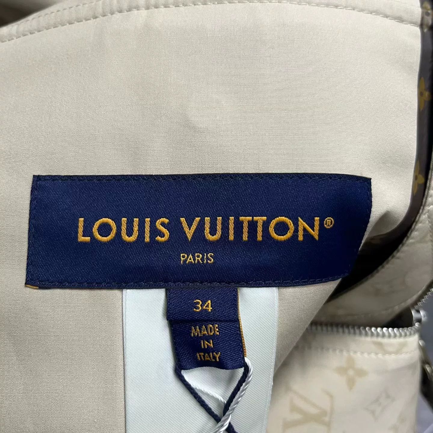 Louis Vuitton Louis Vuitton 2025 Beige Cotton Parka Size US M / EU 48-50 / 2 - 3 Thumbnail