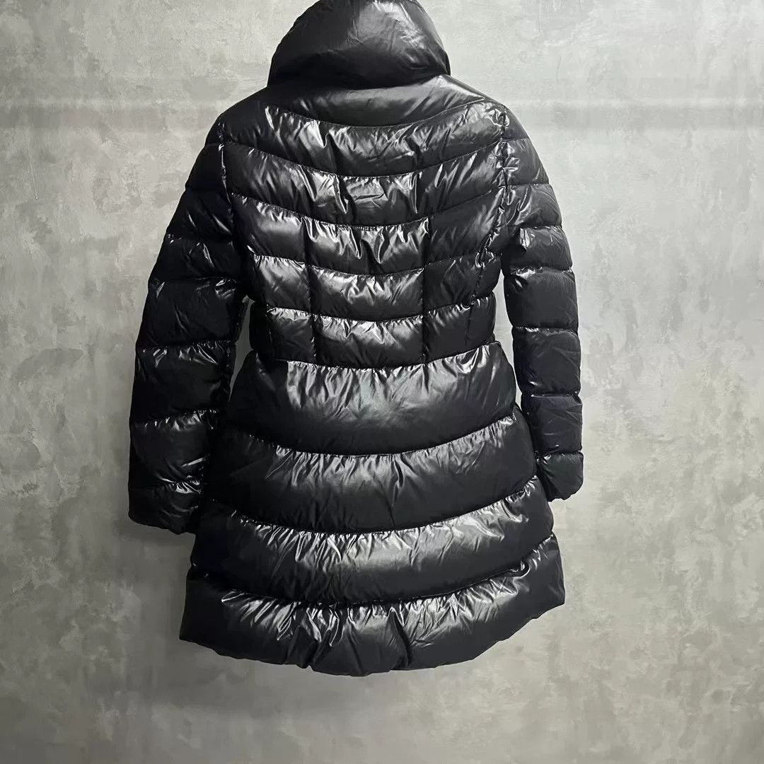 Moncler Moncler Black Striped Fitted Waist Down Jacket Size M / US 6-8 / IT 42-44 - 2 Thumbnail