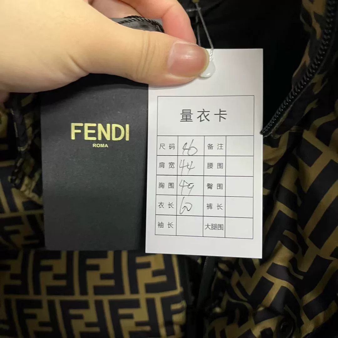 Fendi Fendi Logo Printed Down Cotton Jacket Size US S / EU 44-46 / 1 - 4 Thumbnail