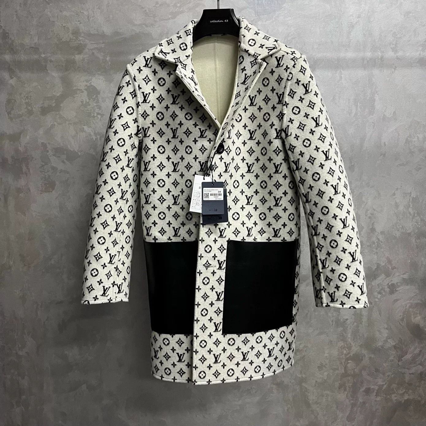 Louis Vuitton Louis Vuitton Double-Sided Beige Coat Size XXS / US 00 / IT 34 - 3 Thumbnail