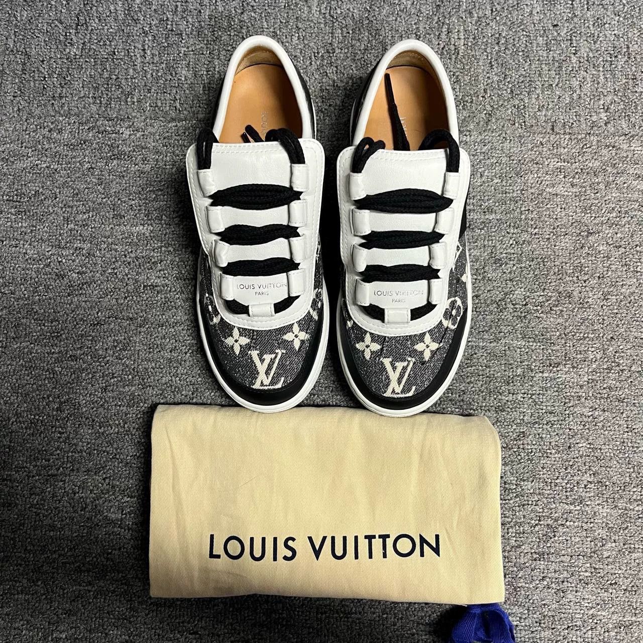 Louis Vuitton Louis Vuitton Gray Denim Low-Top Sneakers Size US 4 / IT 34 - 2 Thumbnail