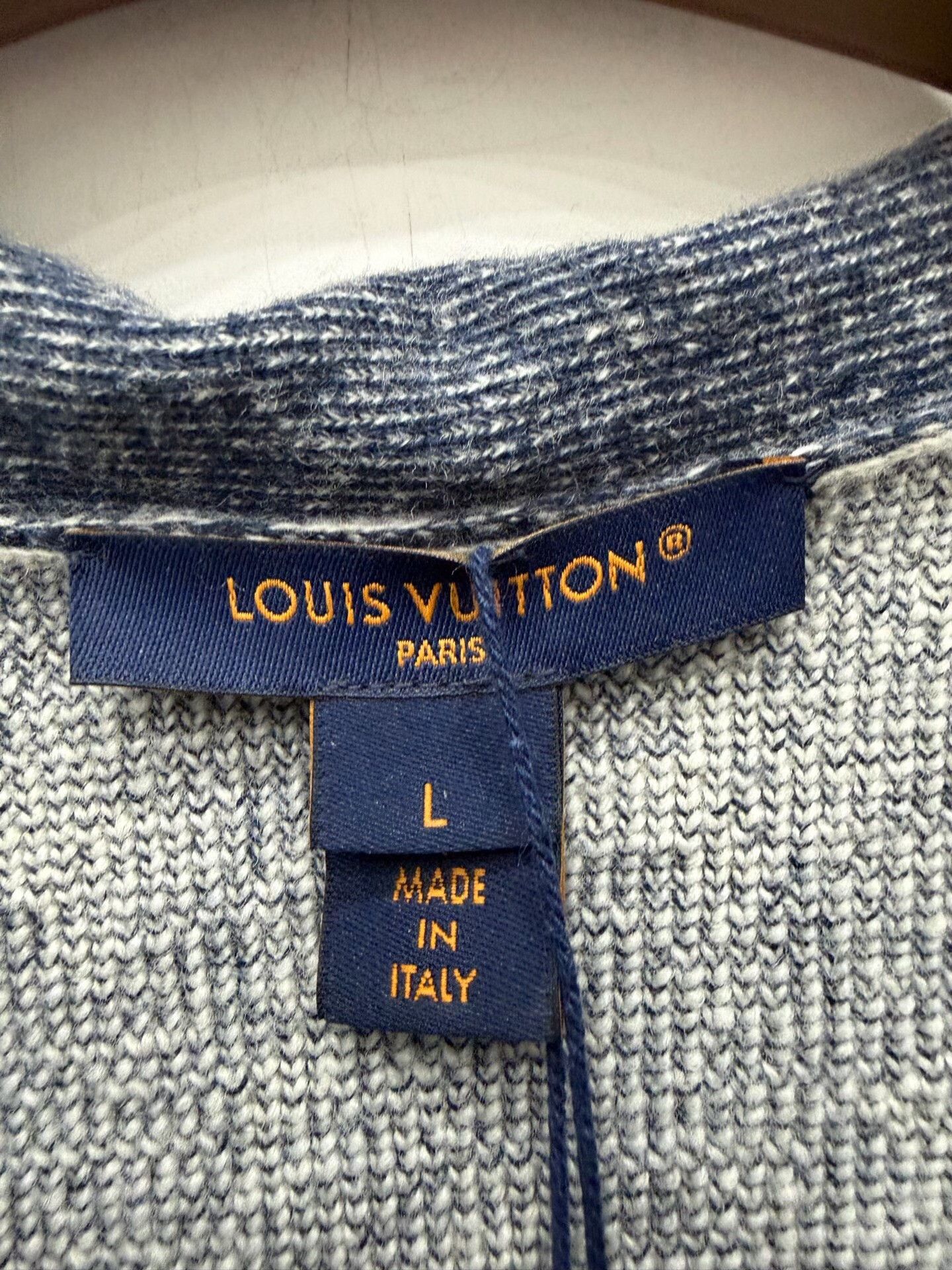 Louis Vuitton Louis Vuitton Wool Sweater l Men Size US L / EU 52-54 / 3 - 3 Thumbnail