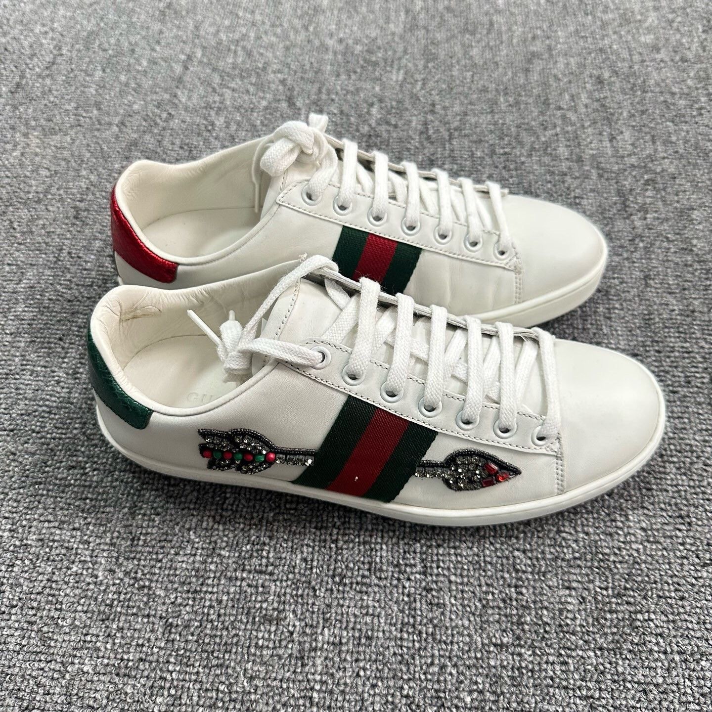 Gucci Gucci White Lowtop Sneakers us_6-5 Women Size US 6.5 / IT 36.5 - 4 Thumbnail