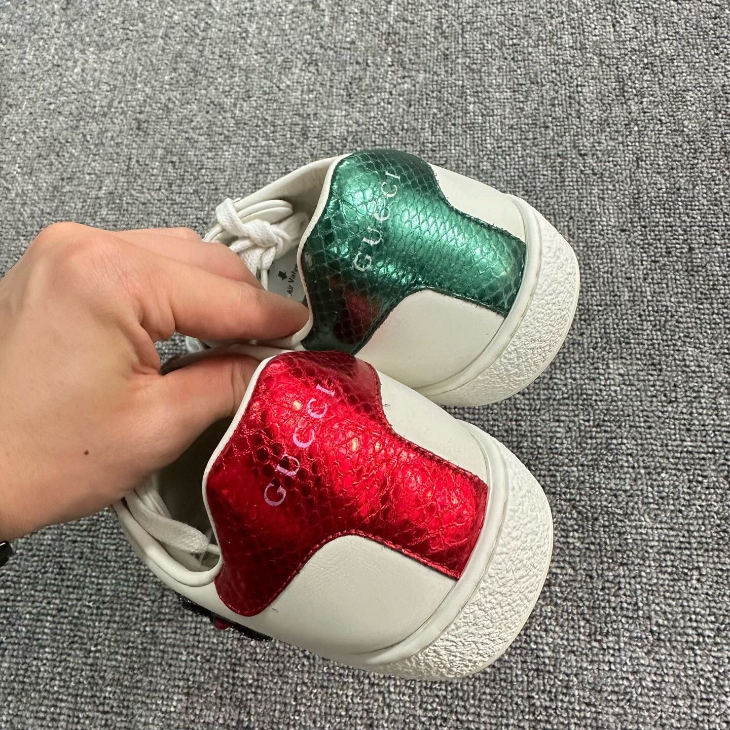 Gucci Gucci White Lowtop Sneakers us_6-5 Women Size US 6.5 / IT 36.5 - 8 Thumbnail