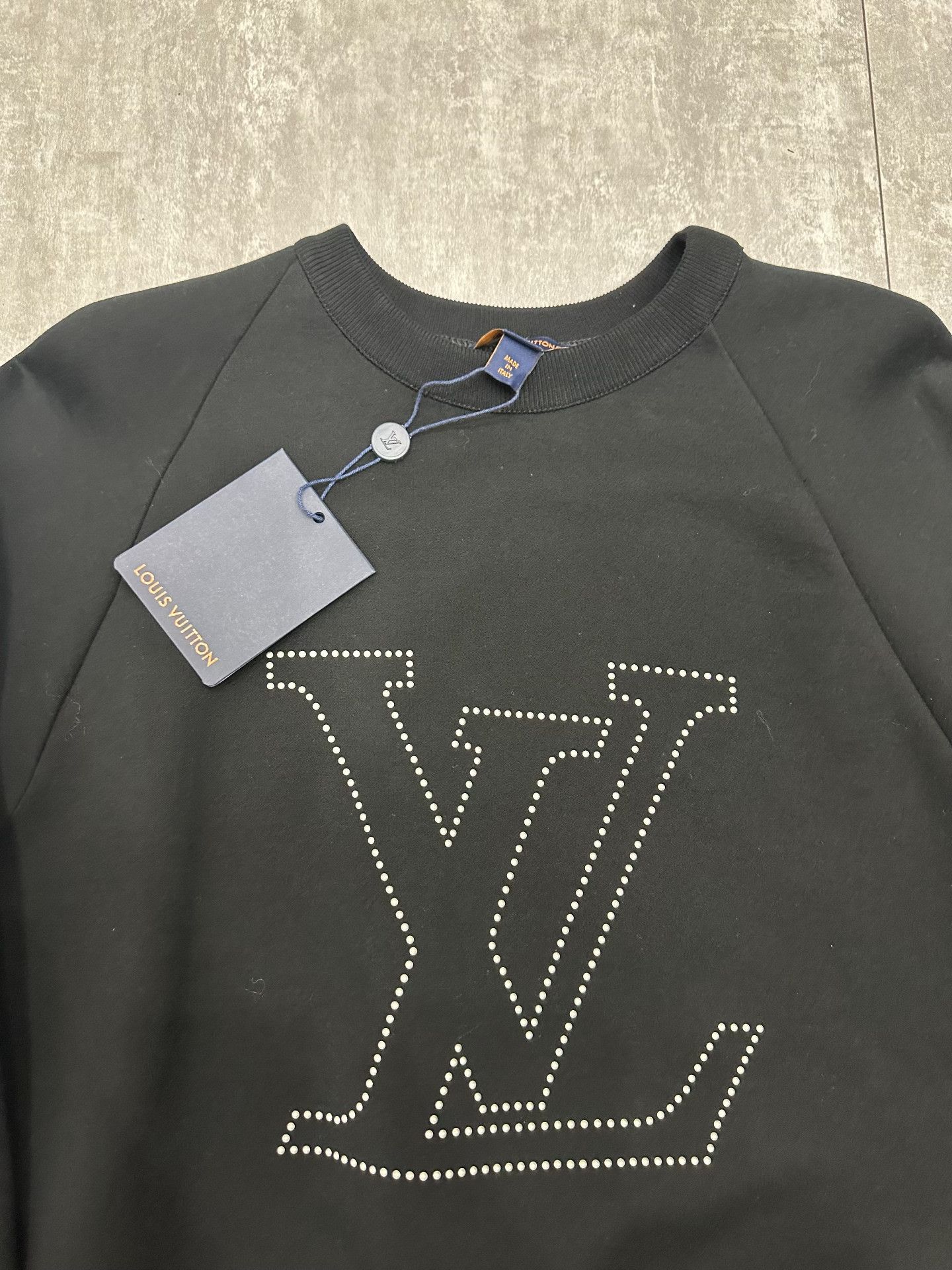 Louis Vuitton Louis Vuitton Retro Black Hoodie XS Women Size XS / US 0-2 / IT 36-38 - 4 Thumbnail