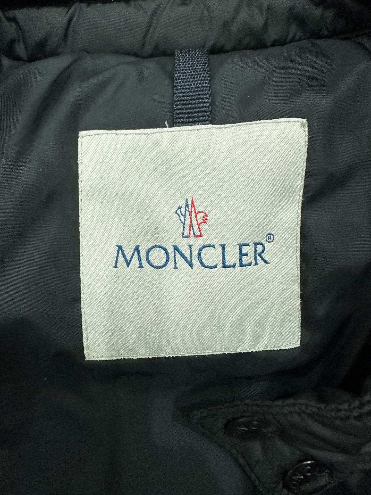 Moncler Moncler Down Gray Heavy Coat m Men Size US M / EU 48-50 / 2 - 4 Thumbnail