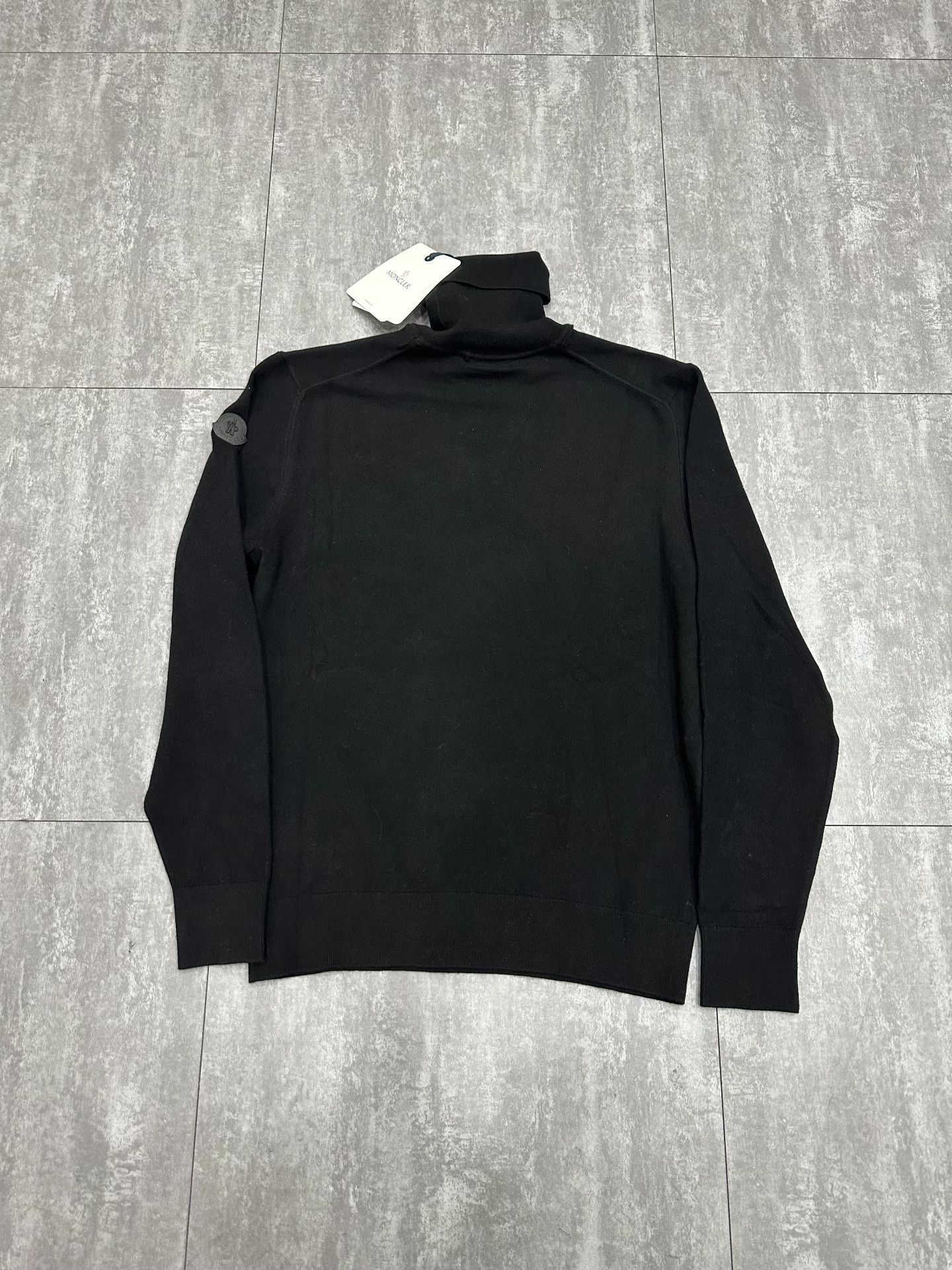 Moncler Moncler Wool Black Sweater xl Men Size US XL / EU 56 / 4 - 2 Thumbnail